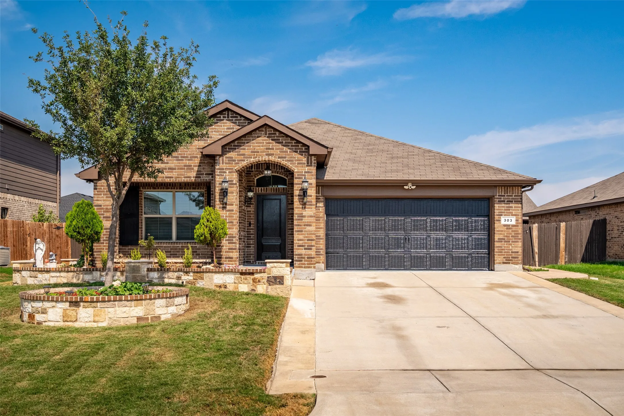 Single Family Residence For Sale