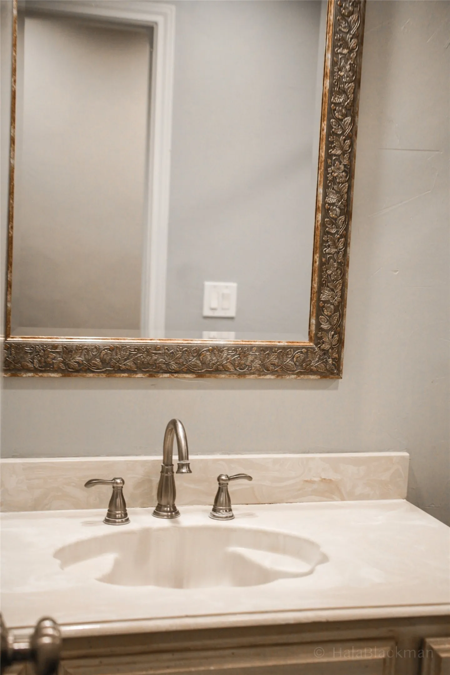 Single Family Residence For Sale in Collin County , 2304 Skipwith Drive, Plano, Texas 75023, 4 Bedroom, 3 Bathroom, 2 Garage spaces, 2,669 Sqft, built in 1983, mls#21393731, Real Estate Agent in Plano, Homes For Sale in Collin county, Homes For Sale in Plano, Realtor in Plano Texas, Real Estate Brokerage Independent Realty Texas, Luminita Cordes Realtor