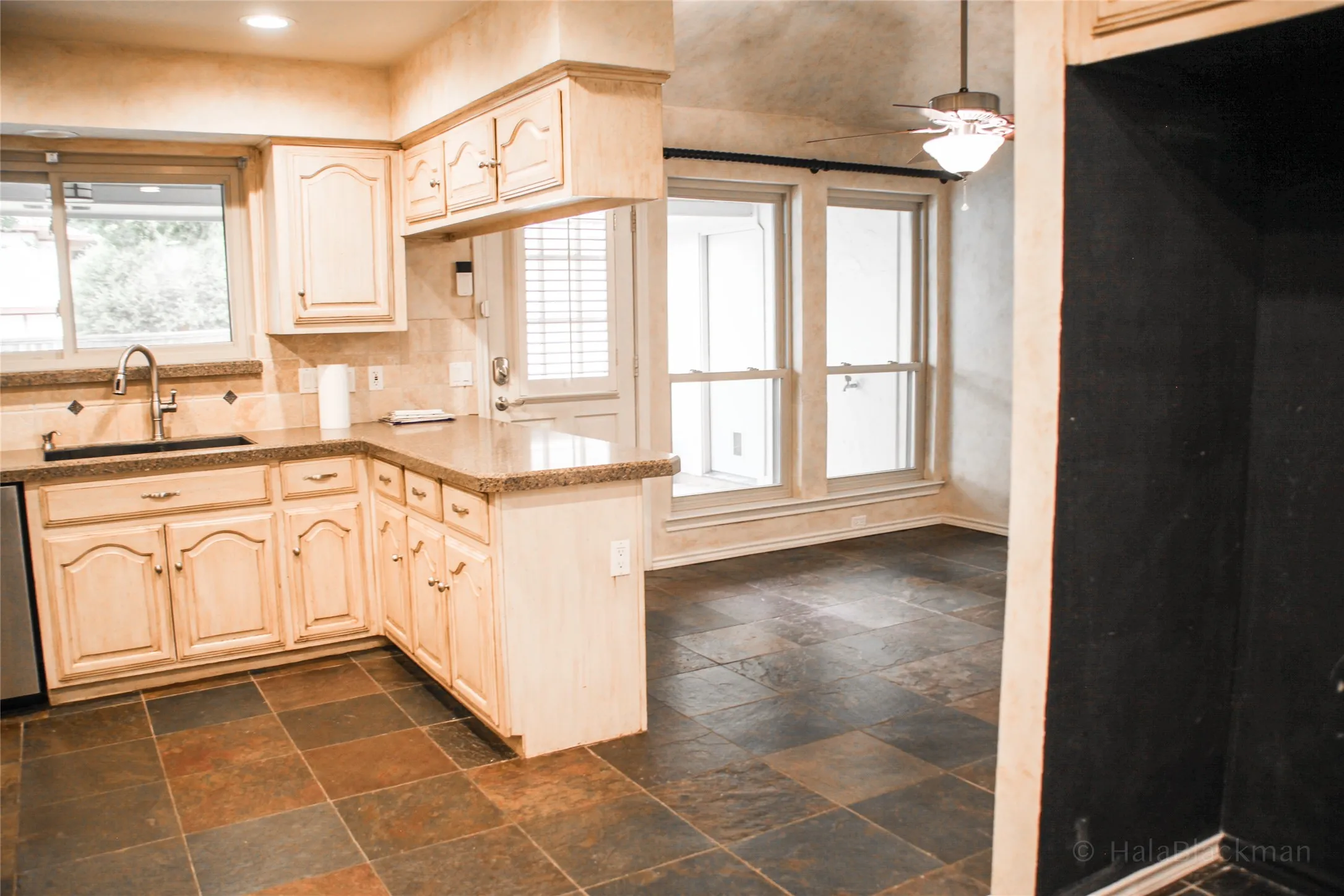 Single Family Residence For Sale in Collin County , 2304 Skipwith Drive, Plano, Texas 75023, 4 Bedroom, 3 Bathroom, 2 Garage spaces, 2,669 Sqft, built in 1983, mls#21393731, Real Estate Agent in Plano, Homes For Sale in Collin county, Homes For Sale in Plano, Realtor in Plano Texas, Real Estate Brokerage Independent Realty Texas, Luminita Cordes Realtor