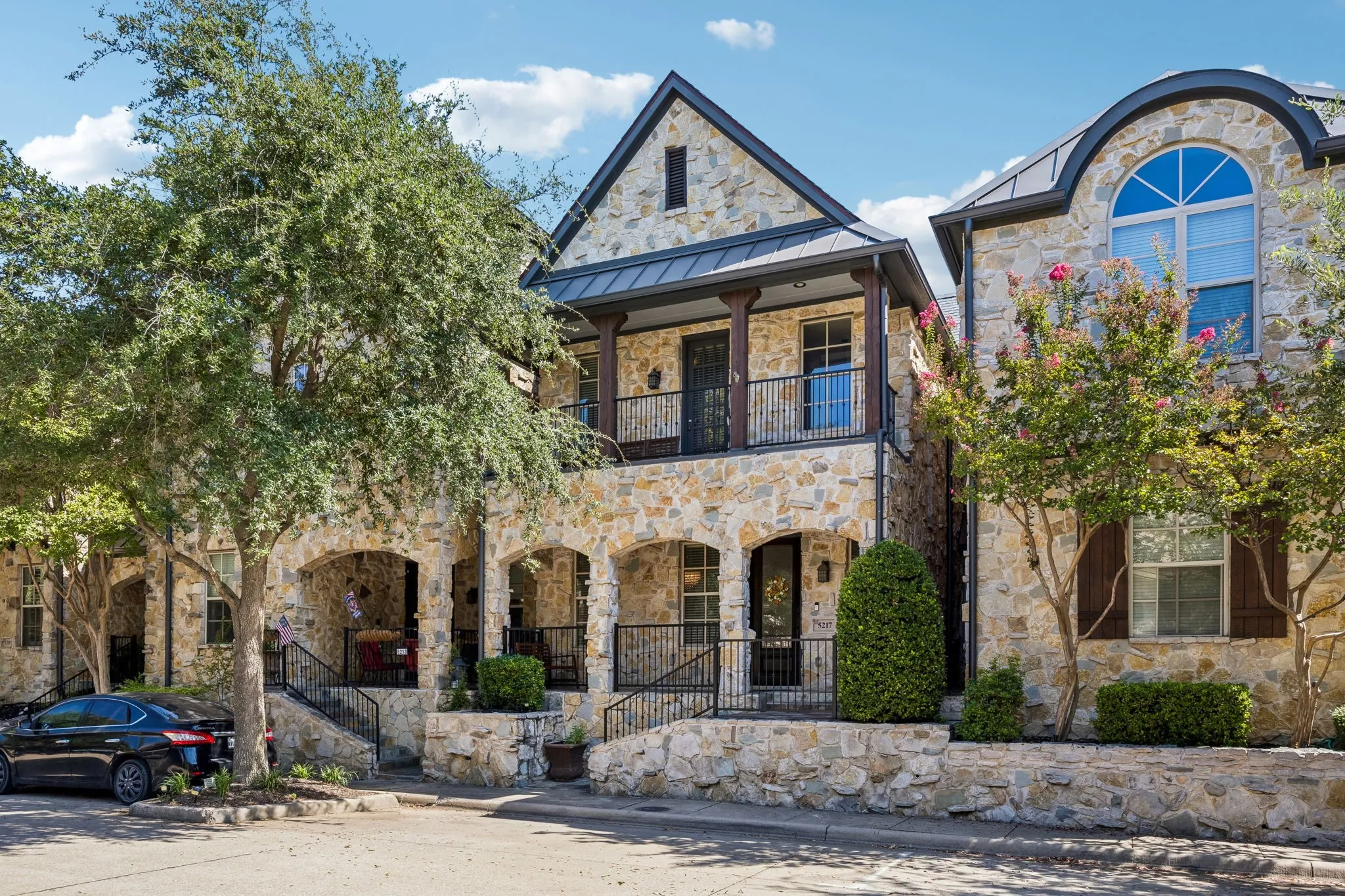 Single Family Residence For Sale in Collin County , 5217 Fort Buckner Drive, Mc Kinney, Texas 75070, 3 Bedroom, 3 Bathroom, 2 Garage spaces, 2,097 Sqft, built in 2005, mls#21394714, Real Estate Agent in Mc Kinney, Homes For Sale in Collin county, Homes For Sale in Mc Kinney, Realtor in Mc Kinney Texas, Real Estate Brokerage Independent Realty Texas, Luminita Cordes Realtor