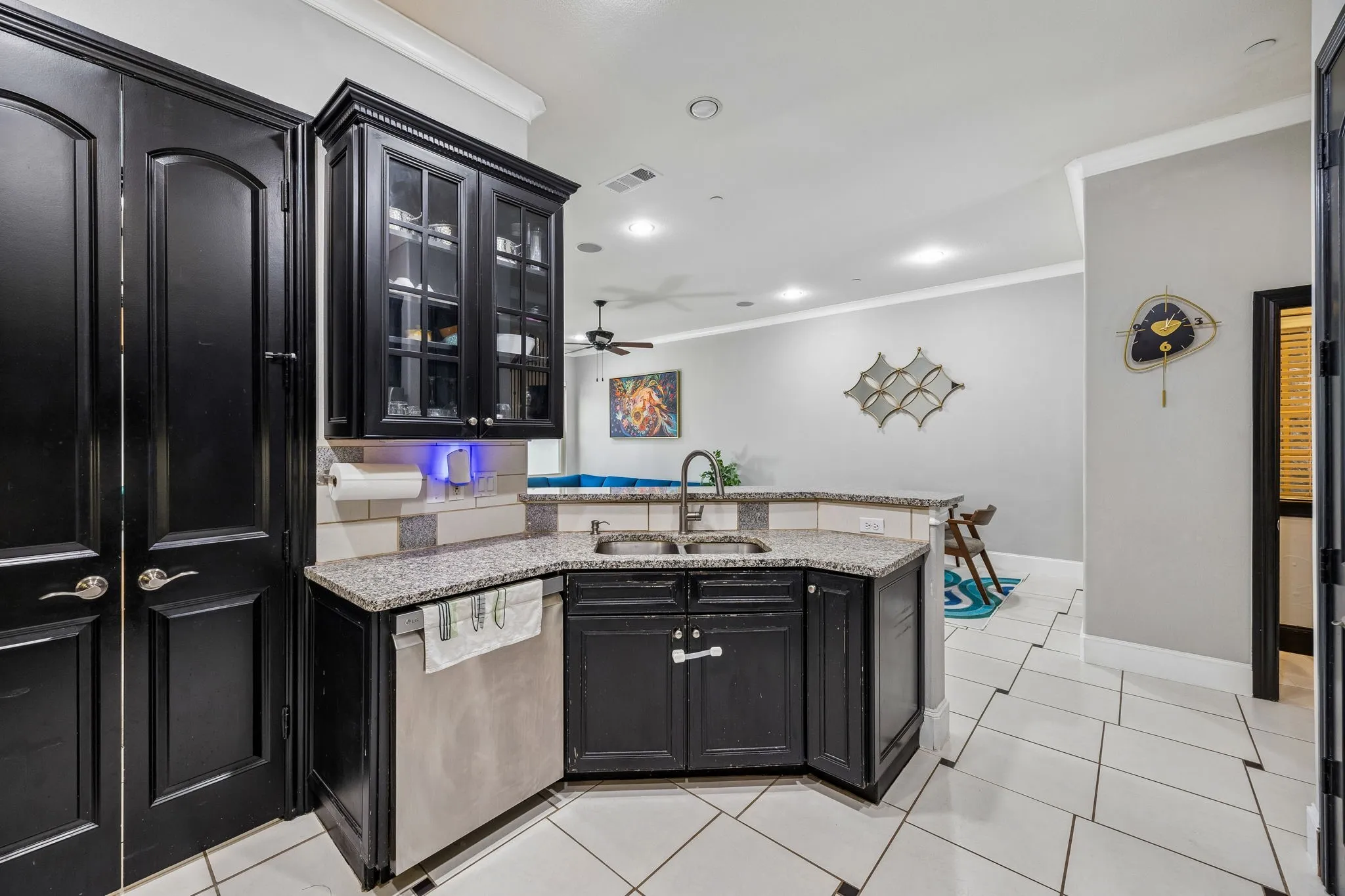 Single Family Residence For Sale in Collin County , 5217 Fort Buckner Drive, Mc Kinney, Texas 75070, 3 Bedroom, 3 Bathroom, 2 Garage spaces, 2,097 Sqft, built in 2005, mls#21394714, Real Estate Agent in Mc Kinney, Homes For Sale in Collin county, Homes For Sale in Mc Kinney, Realtor in Mc Kinney Texas, Real Estate Brokerage Independent Realty Texas, Luminita Cordes Realtor