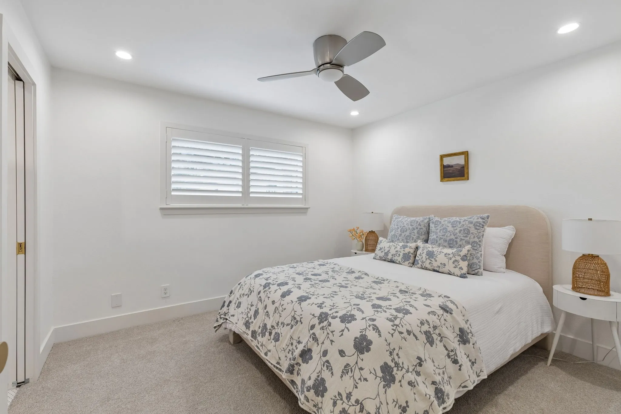 Single Family Residence For Sale in Dallas County , 6120 Berwyn Lane, Dallas, Texas 75214, 4 Bedroom, 3 Bathroom, 2 Garage spaces, 2,219 Sqft, built in 1964, mls#21395658, Real Estate Agent in Dallas, Homes For Sale in Dallas county, Homes For Sale in Dallas, Realtor in Dallas Texas, Real Estate Brokerage Independent Realty Texas, Luminita Cordes Realtor