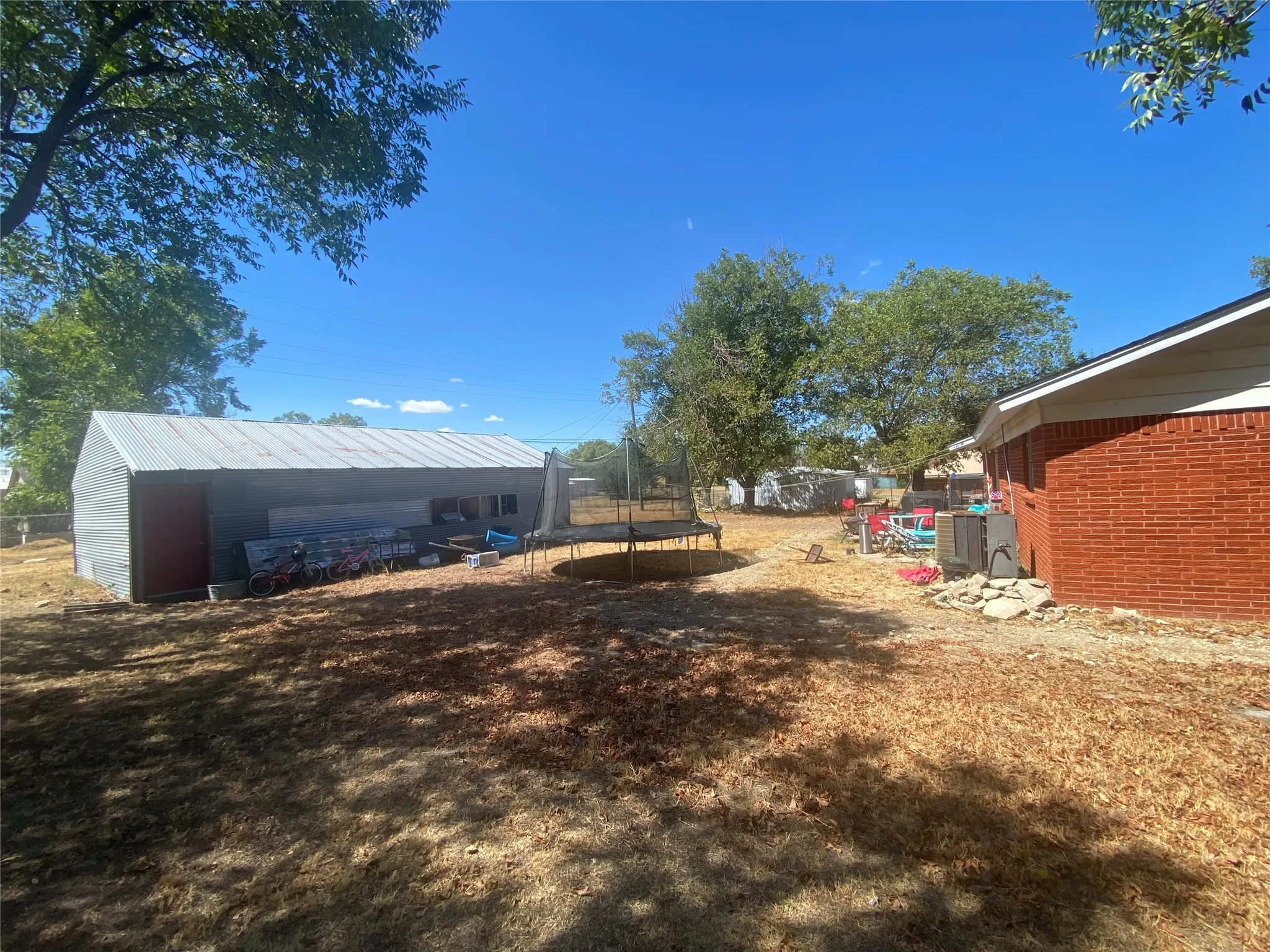 Single Family Residence For Sale in Erath County , 445 Hoffman Drive, Dublin, Texas 76446, 3 Bedroom, 2 Bathroom, 2 Garage spaces, 1,265 Sqft, built in 1965, mls#21394547, Real Estate Agent in Dublin, Homes For Sale in Erath county, Homes For Sale in Dublin, Realtor in Dublin Texas, Real Estate Brokerage Independent Realty Texas, Luminita Cordes Realtor
