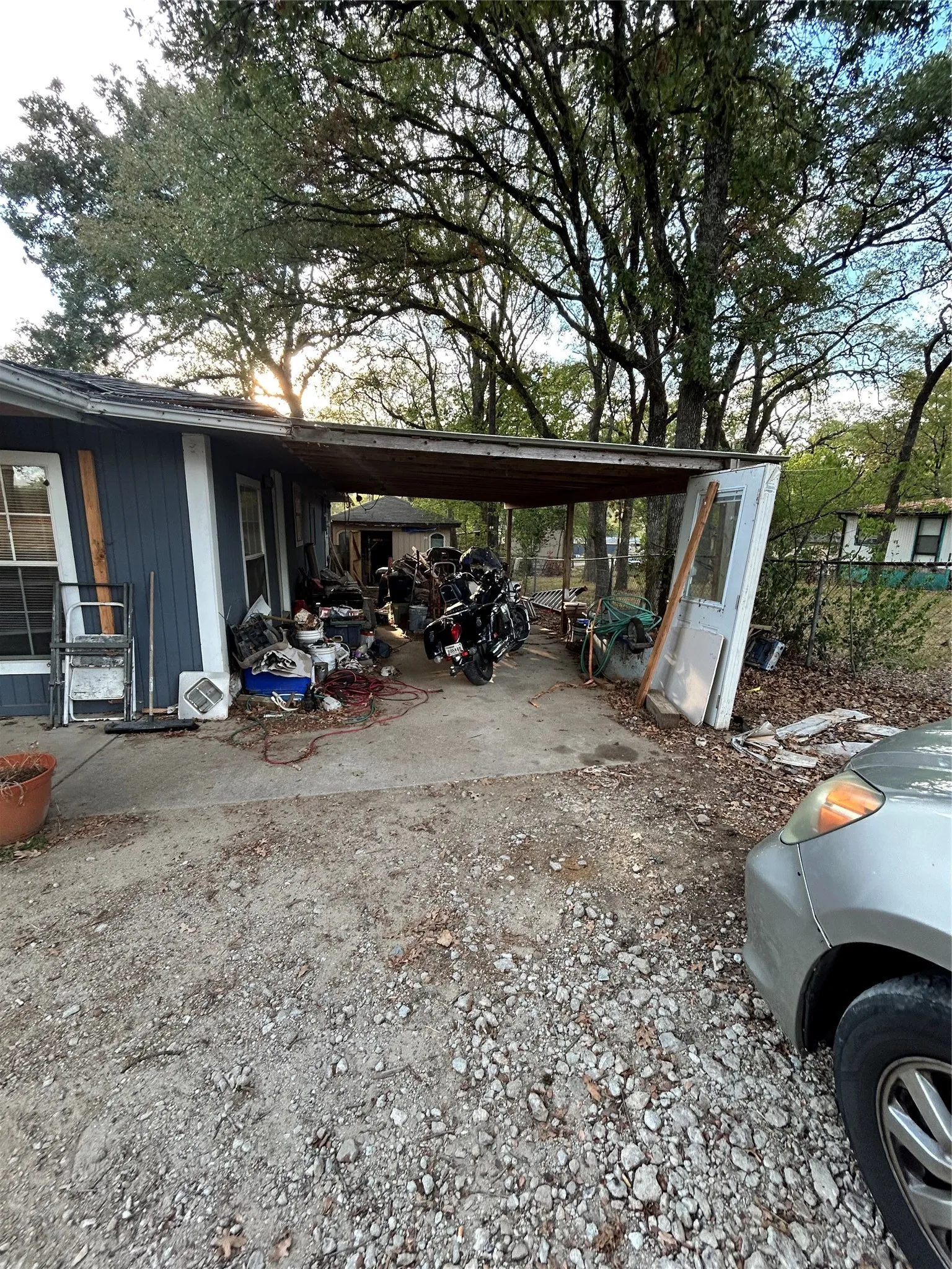 Single Family Residence For Sale in Henderson County , 235 Wildwind Street, Gun Barrel City, Texas 75156, 3 Bedroom, 2 Bathroom, Garage spaces, 1,410 Sqft, built in 1993, mls#21395689, Real Estate Agent in Gun Barrel City, Homes For Sale in Henderson county, Homes For Sale in Gun Barrel City, Realtor in Gun Barrel City Texas, Real Estate Brokerage Independent Realty Texas, Luminita Cordes Realtor