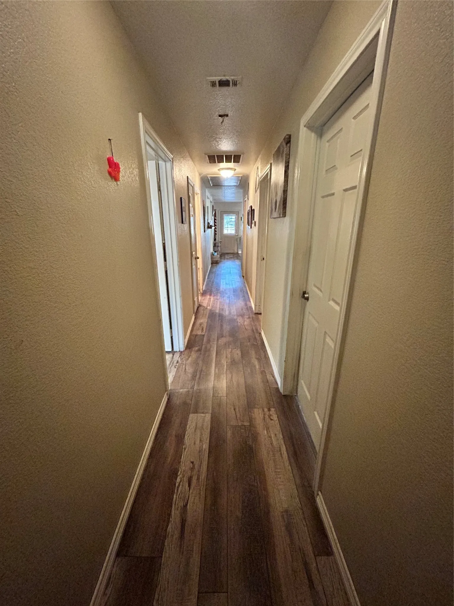 Single Family Residence For Sale in Henderson County , 235 Wildwind Street, Gun Barrel City, Texas 75156, 3 Bedroom, 2 Bathroom, Garage spaces, 1,410 Sqft, built in 1993, mls#21395689, Real Estate Agent in Gun Barrel City, Homes For Sale in Henderson county, Homes For Sale in Gun Barrel City, Realtor in Gun Barrel City Texas, Real Estate Brokerage Independent Realty Texas, Luminita Cordes Realtor