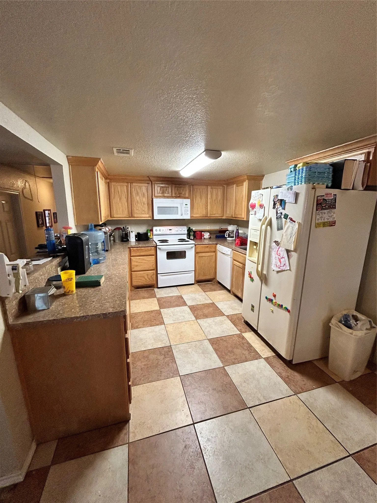 Single Family Residence For Sale in Henderson County , 235 Wildwind Street, Gun Barrel City, Texas 75156, 3 Bedroom, 2 Bathroom, Garage spaces, 1,410 Sqft, built in 1993, mls#21395689, Real Estate Agent in Gun Barrel City, Homes For Sale in Henderson county, Homes For Sale in Gun Barrel City, Realtor in Gun Barrel City Texas, Real Estate Brokerage Independent Realty Texas, Luminita Cordes Realtor