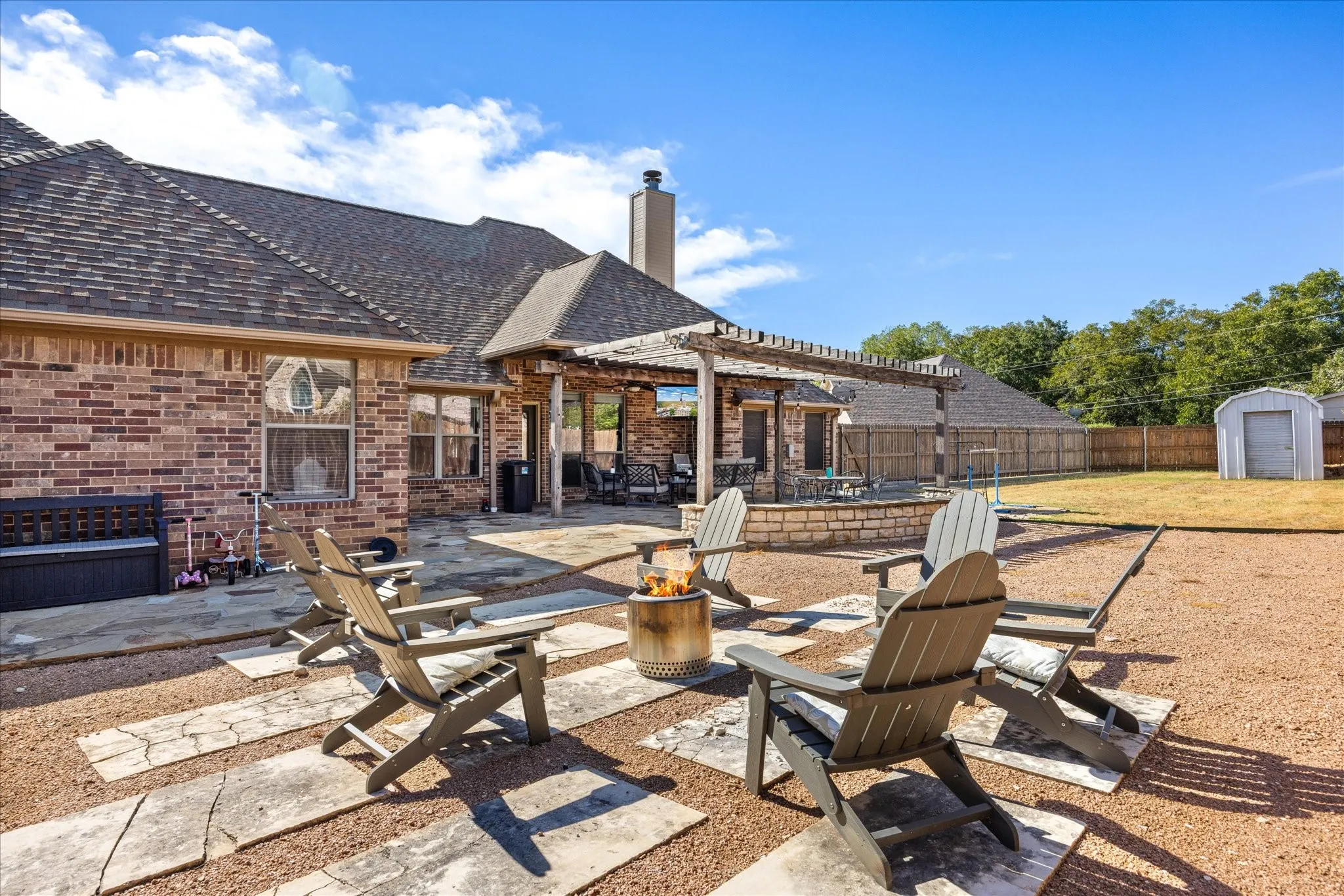 Single Family Residence For Sale in Erath County , 801 Maplewood Court, Stephenville, Texas 76401, 3 Bedroom, 2 Bathroom, 2 Garage spaces, 1,977 Sqft, built in 2005, mls#21395702, Real Estate Agent in Stephenville, Homes For Sale in Erath county, Homes For Sale in Stephenville, Realtor in Stephenville Texas, Real Estate Brokerage Independent Realty Texas, Luminita Cordes Realtor