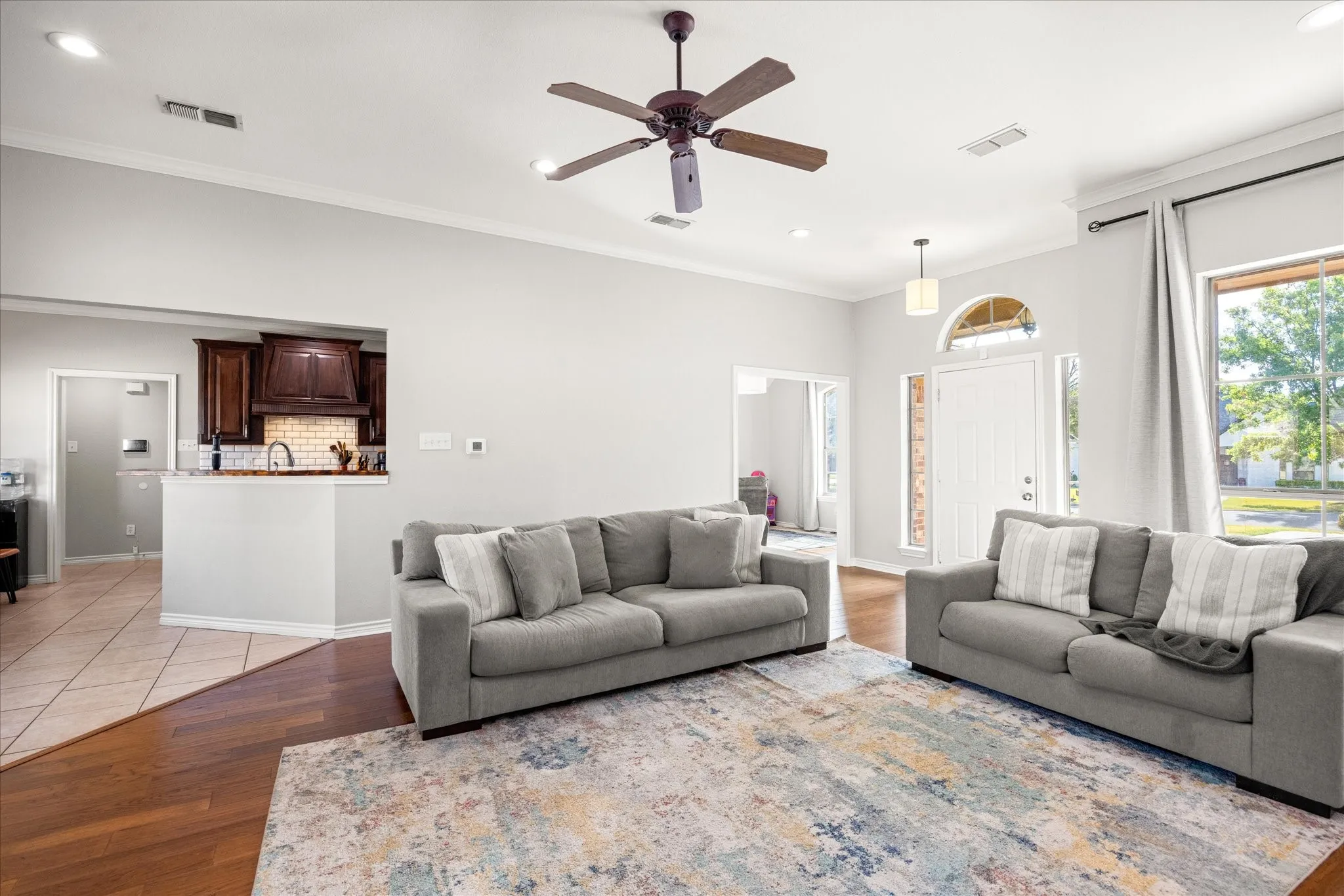 Single Family Residence For Sale in Erath County , 801 Maplewood Court, Stephenville, Texas 76401, 3 Bedroom, 2 Bathroom, 2 Garage spaces, 1,977 Sqft, built in 2005, mls#21395702, Real Estate Agent in Stephenville, Homes For Sale in Erath county, Homes For Sale in Stephenville, Realtor in Stephenville Texas, Real Estate Brokerage Independent Realty Texas, Luminita Cordes Realtor