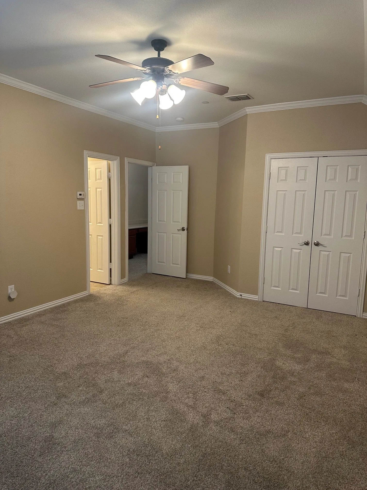 Townhouse For Rent in Collin County , 8720 Bigelow Drive, Plano, Texas 75024, 2 Bedroom, 3 Bathroom, 2 Garage spaces, 1,398 Sqft, built in 2006, mls#21395706, Real Estate Agent in Plano, Homes For Rent in Collin county, Homes For Rent in Plano, Realtor in Plano Texas, Real Estate Brokerage Independent Realty Texas, Luminita Cordes Realtor