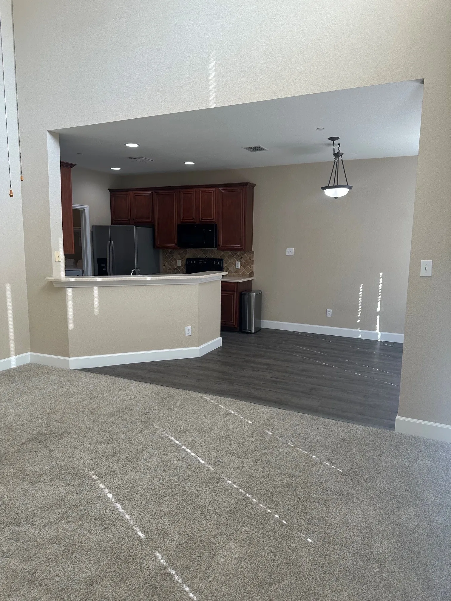 Townhouse For Rent in Collin County , 8720 Bigelow Drive, Plano, Texas 75024, 2 Bedroom, 3 Bathroom, 2 Garage spaces, 1,398 Sqft, built in 2006, mls#21395706, Real Estate Agent in Plano, Homes For Rent in Collin county, Homes For Rent in Plano, Realtor in Plano Texas, Real Estate Brokerage Independent Realty Texas, Luminita Cordes Realtor