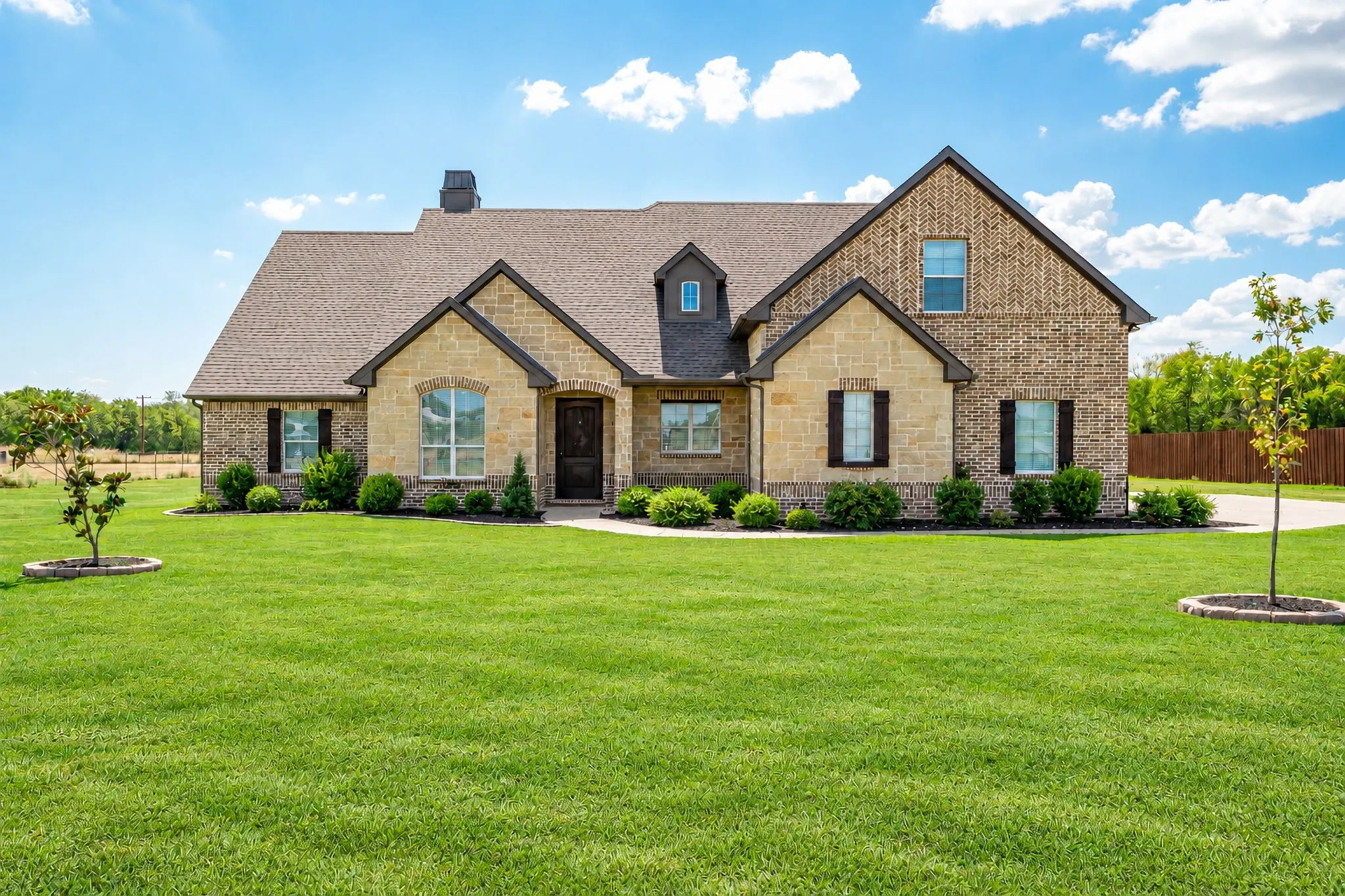 Single Family Residence For Sale