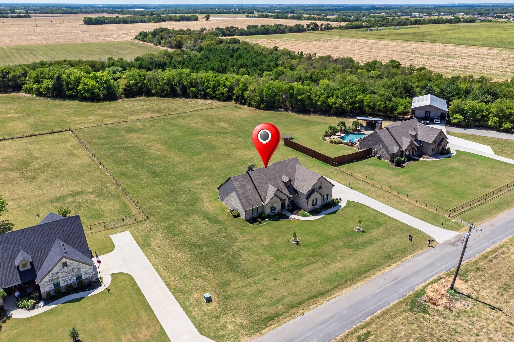 Single Family Residence For Sale in Hunt County , 3857 County Road 2156, Caddo Mills, Texas 75135, 4 Bedroom, 4 Bathroom, 2 Garage spaces, 2,798 Sqft, built in 2017, mls#21382582, Real Estate Agent in Caddo Mills, Homes For Sale in Hunt county, Homes For Sale in Caddo Mills, Realtor in Caddo Mills Texas, Real Estate Brokerage Independent Realty Texas, Luminita Cordes Realtor
