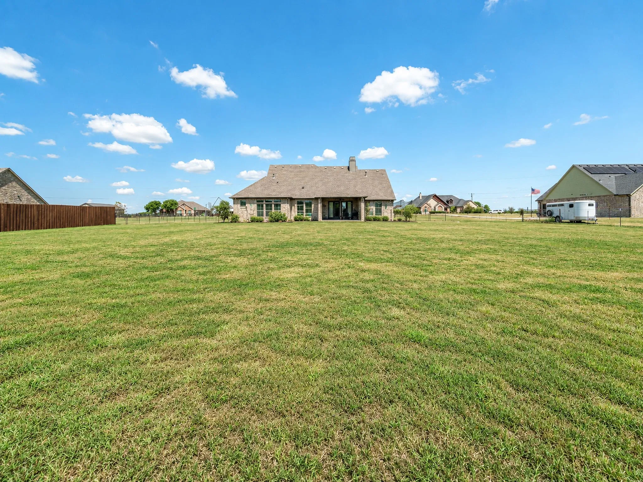 Single Family Residence For Sale in Hunt County , 3857 County Road 2156, Caddo Mills, Texas 75135, 4 Bedroom, 4 Bathroom, 2 Garage spaces, 2,798 Sqft, built in 2017, mls#21382582, Real Estate Agent in Caddo Mills, Homes For Sale in Hunt county, Homes For Sale in Caddo Mills, Realtor in Caddo Mills Texas, Real Estate Brokerage Independent Realty Texas, Luminita Cordes Realtor