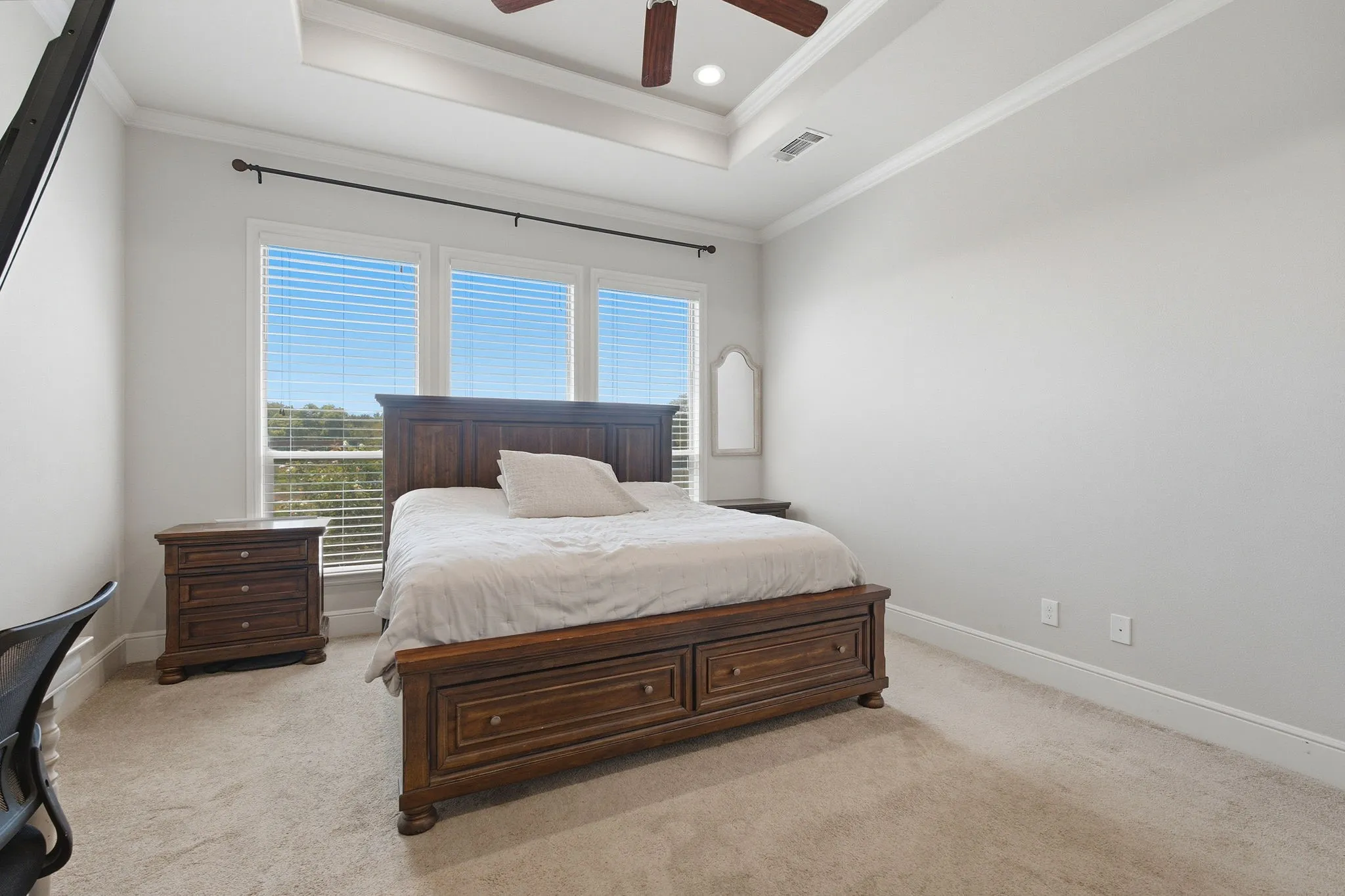 Single Family Residence For Sale in Hunt County , 3857 County Road 2156, Caddo Mills, Texas 75135, 4 Bedroom, 4 Bathroom, 2 Garage spaces, 2,798 Sqft, built in 2017, mls#21382582, Real Estate Agent in Caddo Mills, Homes For Sale in Hunt county, Homes For Sale in Caddo Mills, Realtor in Caddo Mills Texas, Real Estate Brokerage Independent Realty Texas, Luminita Cordes Realtor