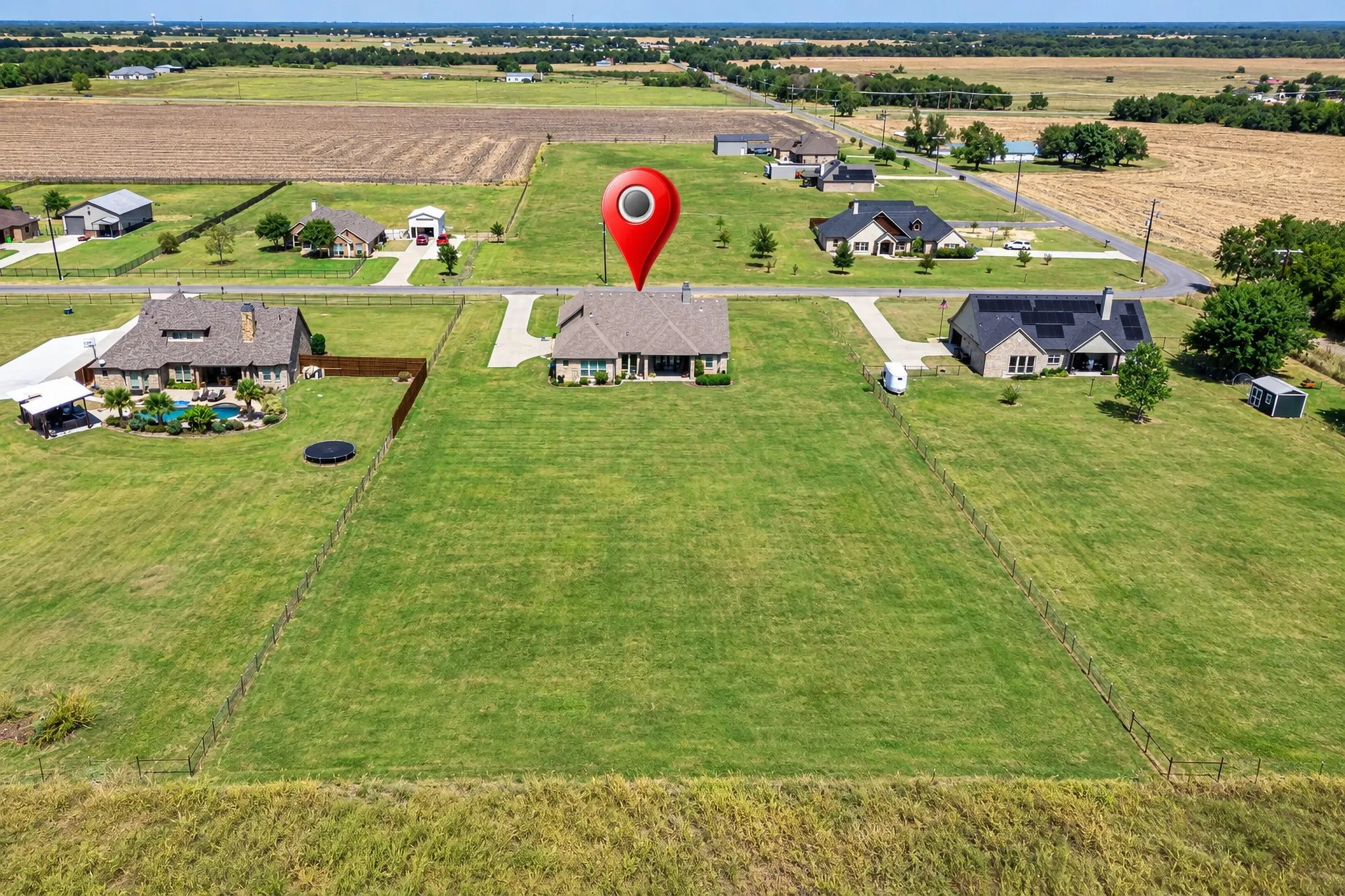 Single Family Residence For Sale in Hunt County , 3857 County Road 2156, Caddo Mills, Texas 75135, 4 Bedroom, 4 Bathroom, 2 Garage spaces, 2,798 Sqft, built in 2017, mls#21382582, Real Estate Agent in Caddo Mills, Homes For Sale in Hunt county, Homes For Sale in Caddo Mills, Realtor in Caddo Mills Texas, Real Estate Brokerage Independent Realty Texas, Luminita Cordes Realtor