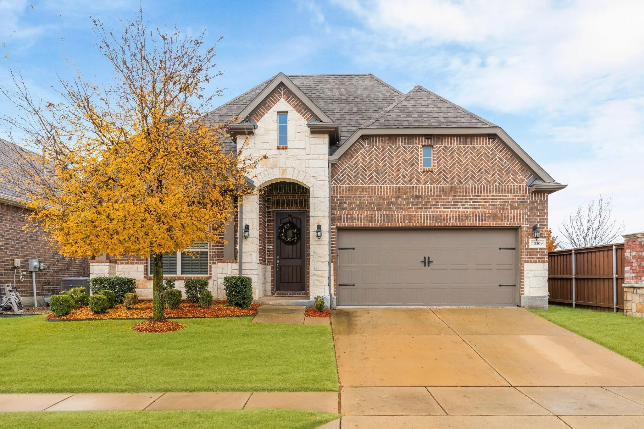 Single Family Residence For Sale