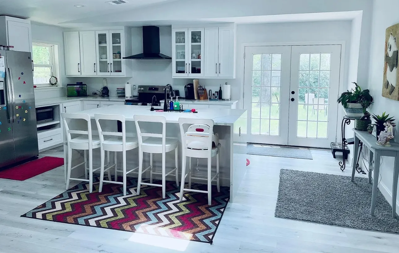 Single Family Residence For Rent in Tarrant County , 1324 Killian Drive, Arlington, Texas 76013, 3 Bedroom, 2 Bathroom, 2 Garage spaces, 1,834 Sqft, built in 1955, mls#21395713, Real Estate Agent in Arlington, Homes For Rent in Tarrant county, Homes For Rent in Arlington, Realtor in Arlington Texas, Real Estate Brokerage Independent Realty Texas, Luminita Cordes Realtor