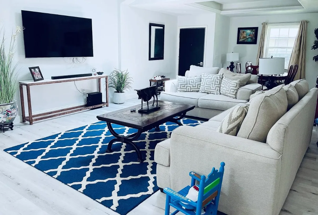 Single Family Residence For Rent in Tarrant County , 1324 Killian Drive, Arlington, Texas 76013, 3 Bedroom, 2 Bathroom, 2 Garage spaces, 1,834 Sqft, built in 1955, mls#21395713, Real Estate Agent in Arlington, Homes For Rent in Tarrant county, Homes For Rent in Arlington, Realtor in Arlington Texas, Real Estate Brokerage Independent Realty Texas, Luminita Cordes Realtor