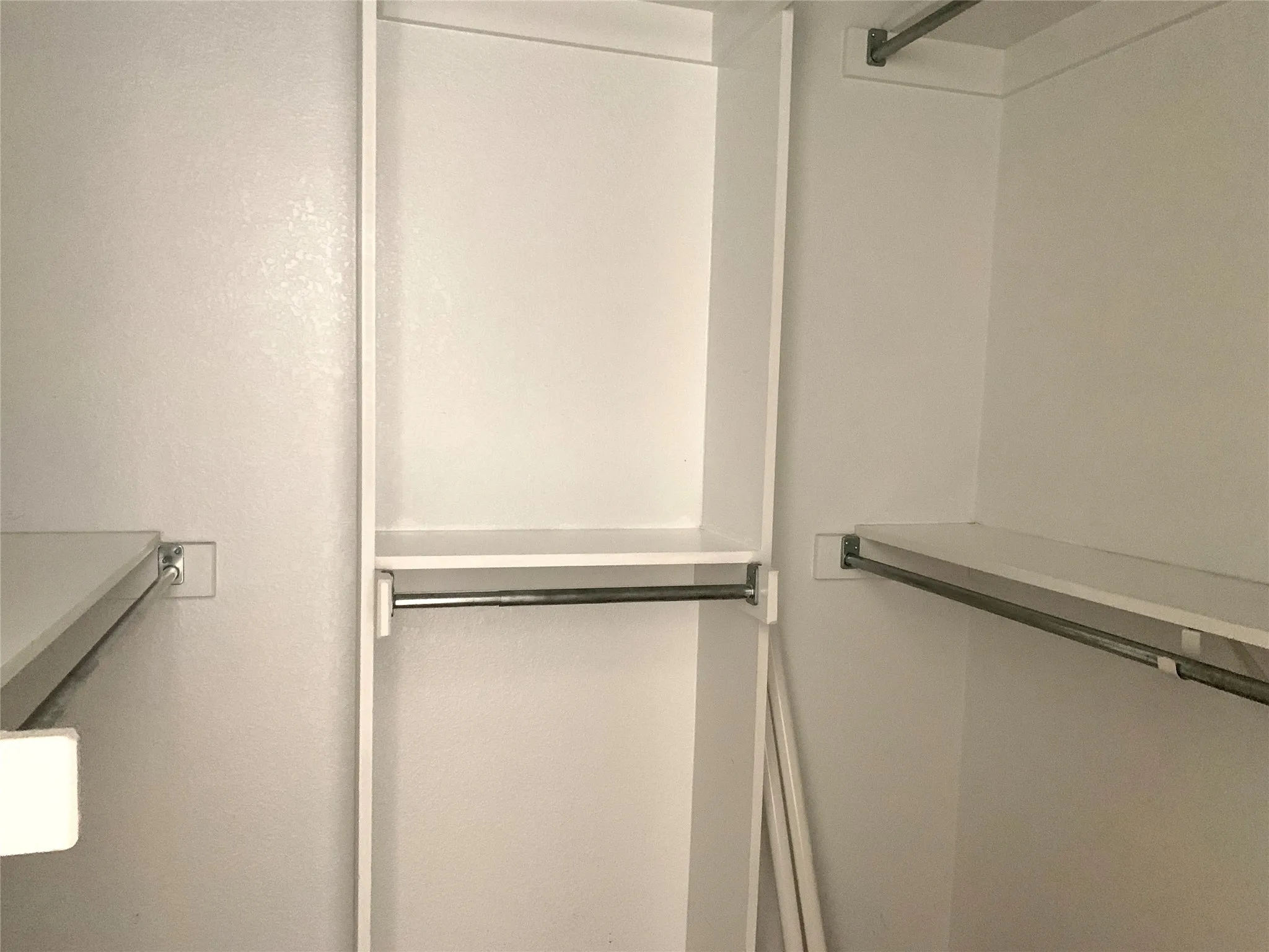 Duplex For Rent in Collin County , 11406 Fountainbridge Drive, Frisco, Texas 75035, 4 Bedroom, 3 Bathroom, 2 Garage spaces, 1,901 Sqft, built in 2002, mls#21395715, Real Estate Agent in Frisco, Homes For Rent in Collin county, Homes For Rent in Frisco, Realtor in Frisco Texas, Real Estate Brokerage Independent Realty Texas, Luminita Cordes Realtor