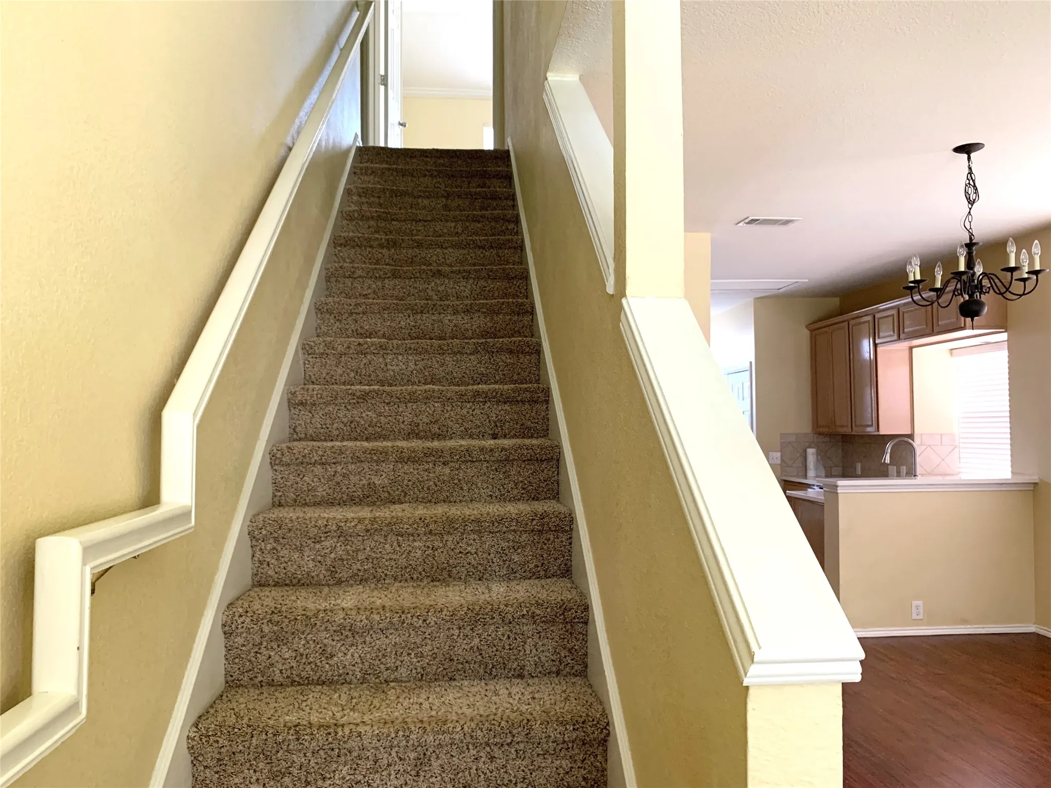 Duplex For Rent in Collin County , 11406 Fountainbridge Drive, Frisco, Texas 75035, 4 Bedroom, 3 Bathroom, 2 Garage spaces, 1,901 Sqft, built in 2002, mls#21395715, Real Estate Agent in Frisco, Homes For Rent in Collin county, Homes For Rent in Frisco, Realtor in Frisco Texas, Real Estate Brokerage Independent Realty Texas, Luminita Cordes Realtor