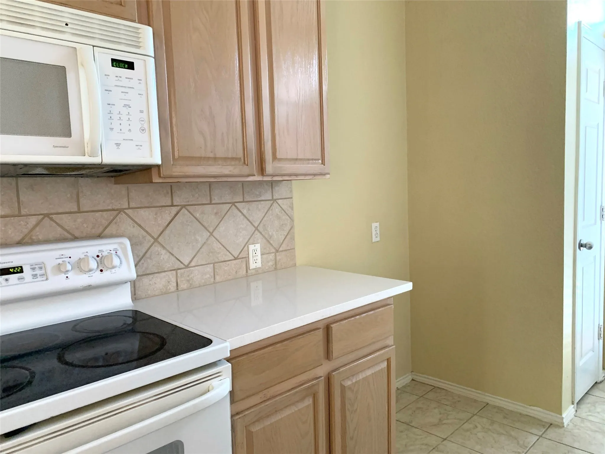 Duplex For Rent in Collin County , 11406 Fountainbridge Drive, Frisco, Texas 75035, 4 Bedroom, 3 Bathroom, 2 Garage spaces, 1,901 Sqft, built in 2002, mls#21395715, Real Estate Agent in Frisco, Homes For Rent in Collin county, Homes For Rent in Frisco, Realtor in Frisco Texas, Real Estate Brokerage Independent Realty Texas, Luminita Cordes Realtor