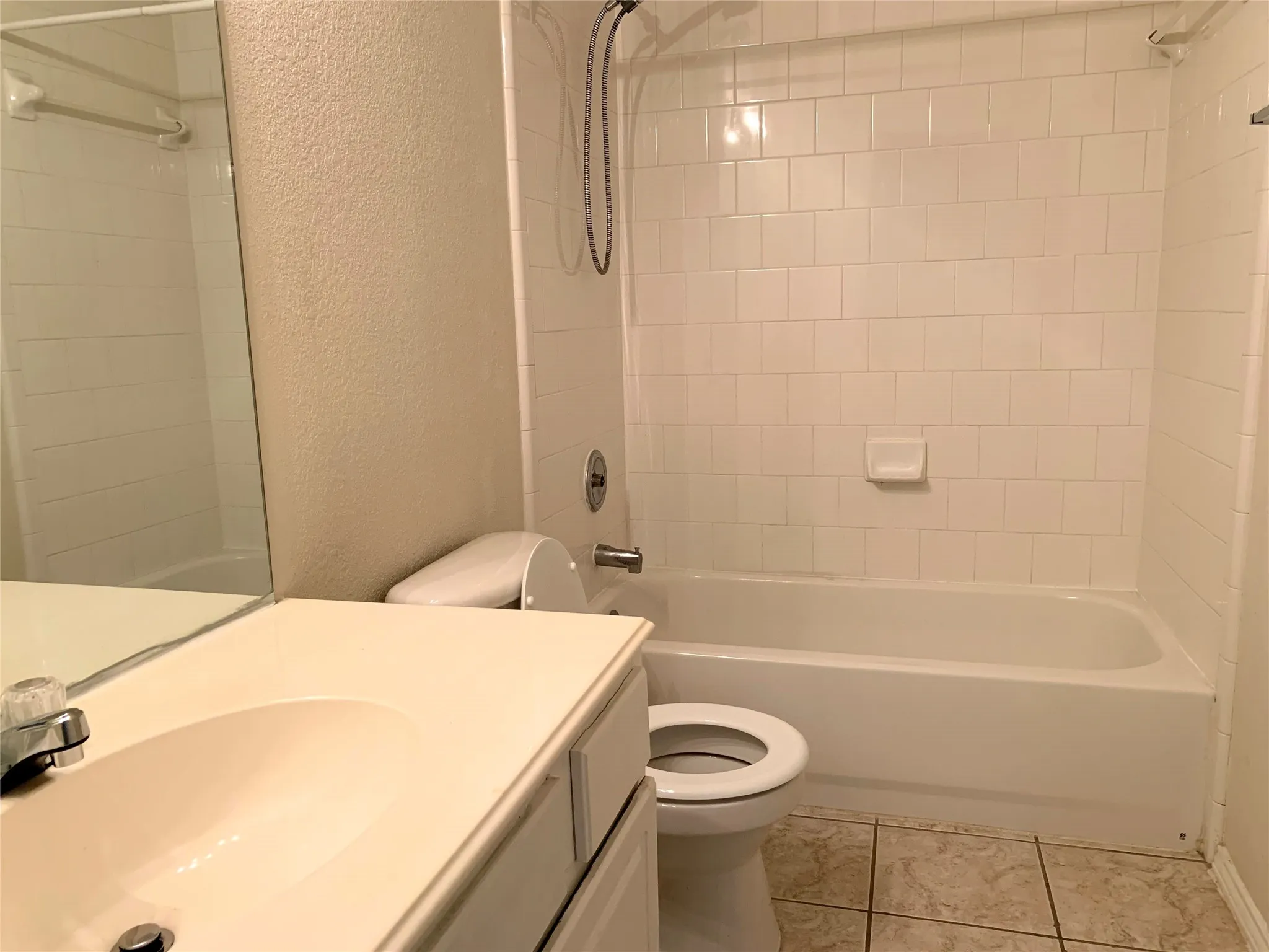 Duplex For Rent in Collin County , 11406 Fountainbridge Drive, Frisco, Texas 75035, 4 Bedroom, 3 Bathroom, 2 Garage spaces, 1,901 Sqft, built in 2002, mls#21395715, Real Estate Agent in Frisco, Homes For Rent in Collin county, Homes For Rent in Frisco, Realtor in Frisco Texas, Real Estate Brokerage Independent Realty Texas, Luminita Cordes Realtor