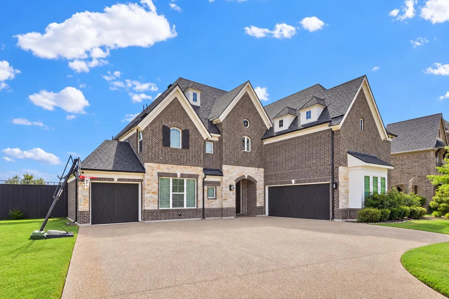 Single Family Residence For Sale in Tarrant County , 710 San Ysidro Trail, Mansfield, Texas 76063, 5 Bedroom, 4 Bathroom, 3 Garage spaces, 4,798 Sqft, built in 2016, mls#21395684, Real Estate Agent in Mansfield, Homes For Sale in Tarrant county, Homes For Sale in Mansfield, Realtor in Mansfield Texas, Real Estate Brokerage Independent Realty Texas, Luminita Cordes Realtor