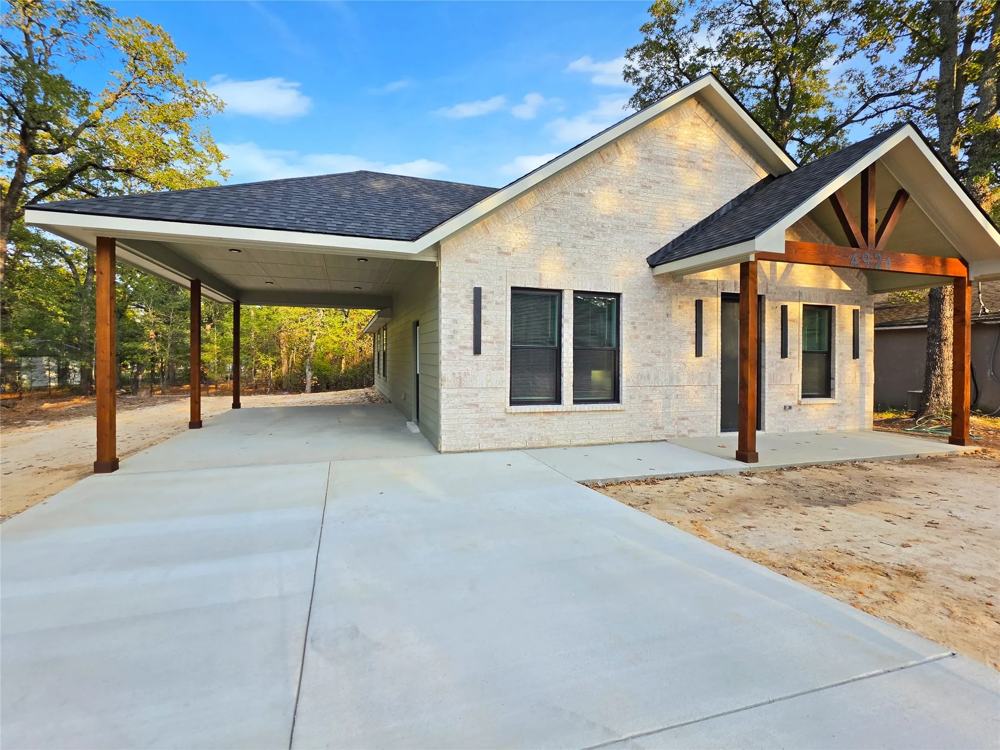 Single Family Residence For Sale in Henderson County , 4924 Boca Chica, Malakoff, Texas 75148, 3 Bedroom, 2 Bathroom, Garage spaces, 1,550 Sqft, built in 2026, mls#21395720, Real Estate Agent in Malakoff, Homes For Sale in Henderson county, Homes For Sale in Malakoff, Realtor in Malakoff Texas, Real Estate Brokerage Independent Realty Texas, Luminita Cordes Realtor