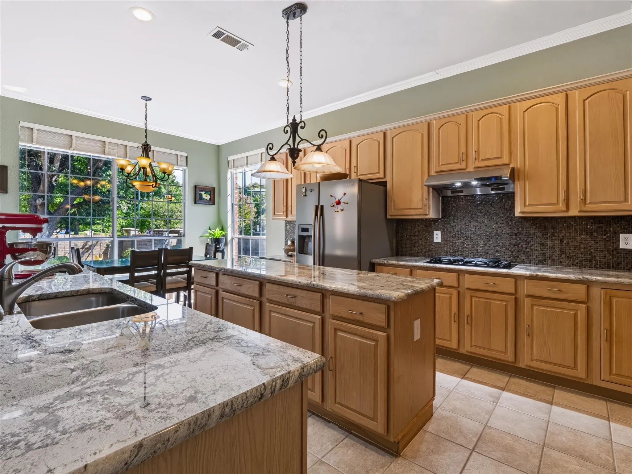 Single Family Residence For Sale in Denton County , 3600 Gaitland Circle, Flower Mound, Texas 75022, 4 Bedroom, 3 Bathroom, 2 Garage spaces, 2,883 Sqft, built in 1996, mls#21394651, Real Estate Agent in Flower Mound, Homes For Sale in Denton county, Homes For Sale in Flower Mound, Realtor in Flower Mound Texas, Real Estate Brokerage Independent Realty Texas, Luminita Cordes Realtor