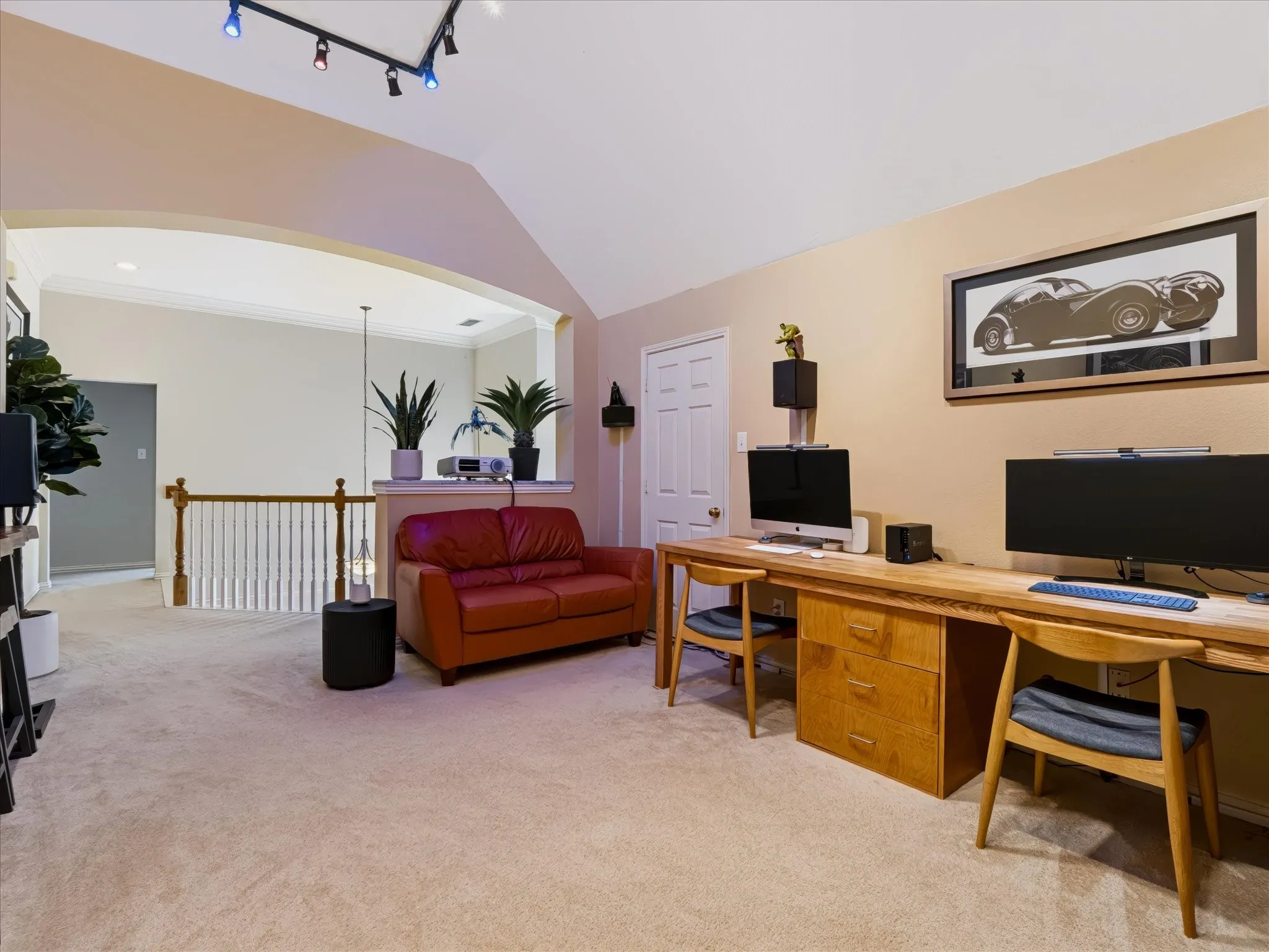 Single Family Residence For Sale in Denton County , 3600 Gaitland Circle, Flower Mound, Texas 75022, 4 Bedroom, 3 Bathroom, 2 Garage spaces, 2,883 Sqft, built in 1996, mls#21394651, Real Estate Agent in Flower Mound, Homes For Sale in Denton county, Homes For Sale in Flower Mound, Realtor in Flower Mound Texas, Real Estate Brokerage Independent Realty Texas, Luminita Cordes Realtor