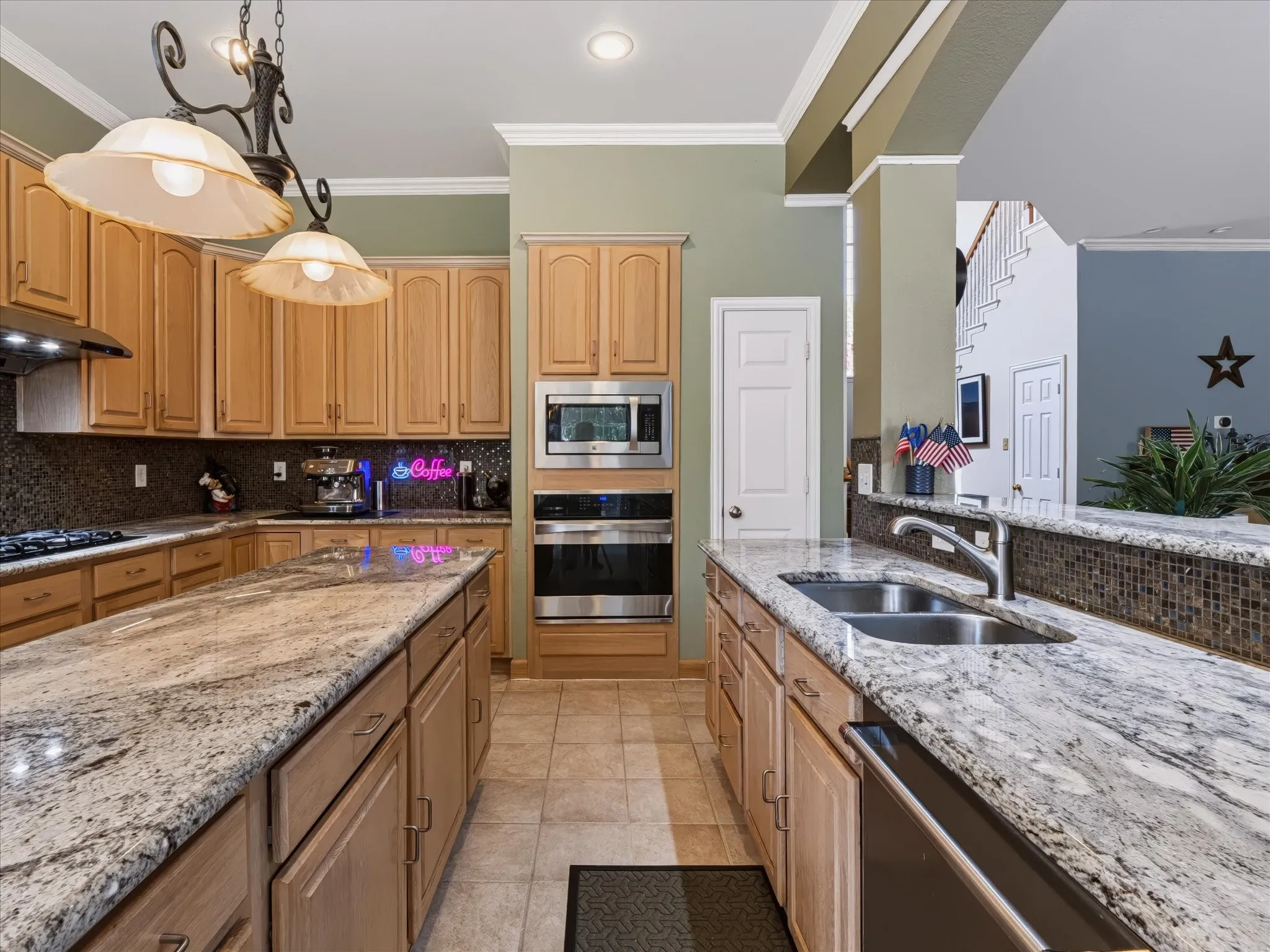 Single Family Residence For Sale in Denton County , 3600 Gaitland Circle, Flower Mound, Texas 75022, 4 Bedroom, 3 Bathroom, 2 Garage spaces, 2,883 Sqft, built in 1996, mls#21394651, Real Estate Agent in Flower Mound, Homes For Sale in Denton county, Homes For Sale in Flower Mound, Realtor in Flower Mound Texas, Real Estate Brokerage Independent Realty Texas, Luminita Cordes Realtor