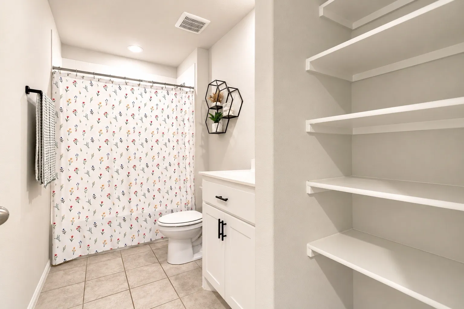 Guest full bath