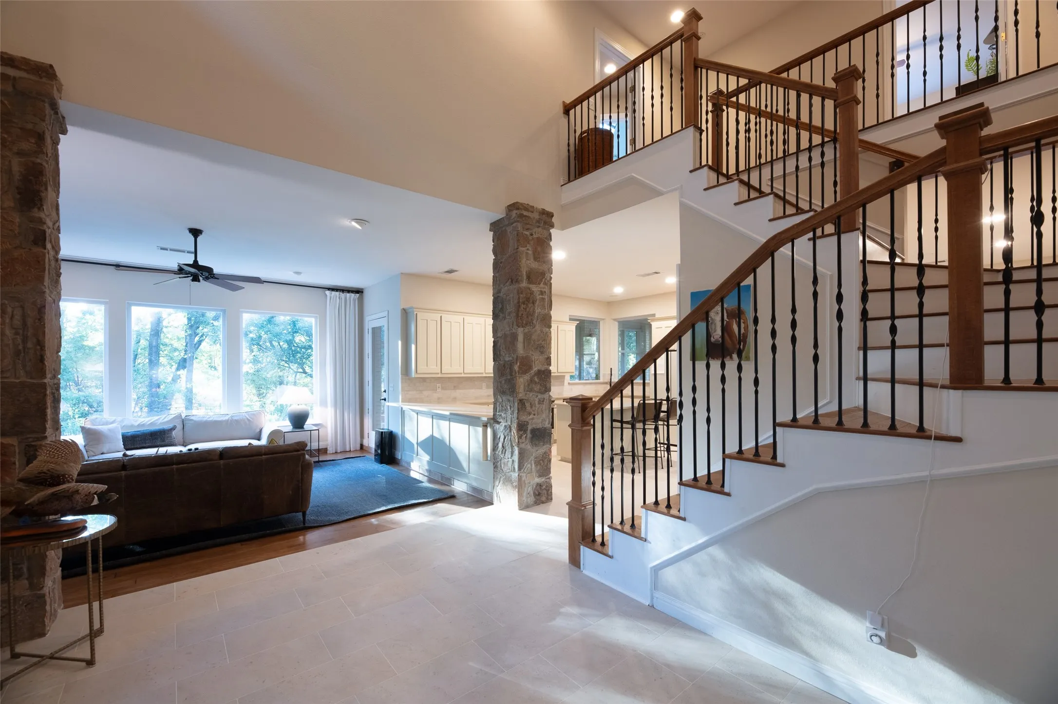 Single Family Residence For Sale in Denton County , 760 Amber Lane, Little Elm, Texas 75068, 4 Bedroom, 3 Bathroom, 3 Garage spaces, 3,383 Sqft, built in 1999, mls#21395625, Real Estate Agent in Little Elm, Homes For Sale in Denton county, Homes For Sale in Little Elm, Realtor in Little Elm Texas, Real Estate Brokerage Independent Realty Texas, Luminita Cordes Realtor