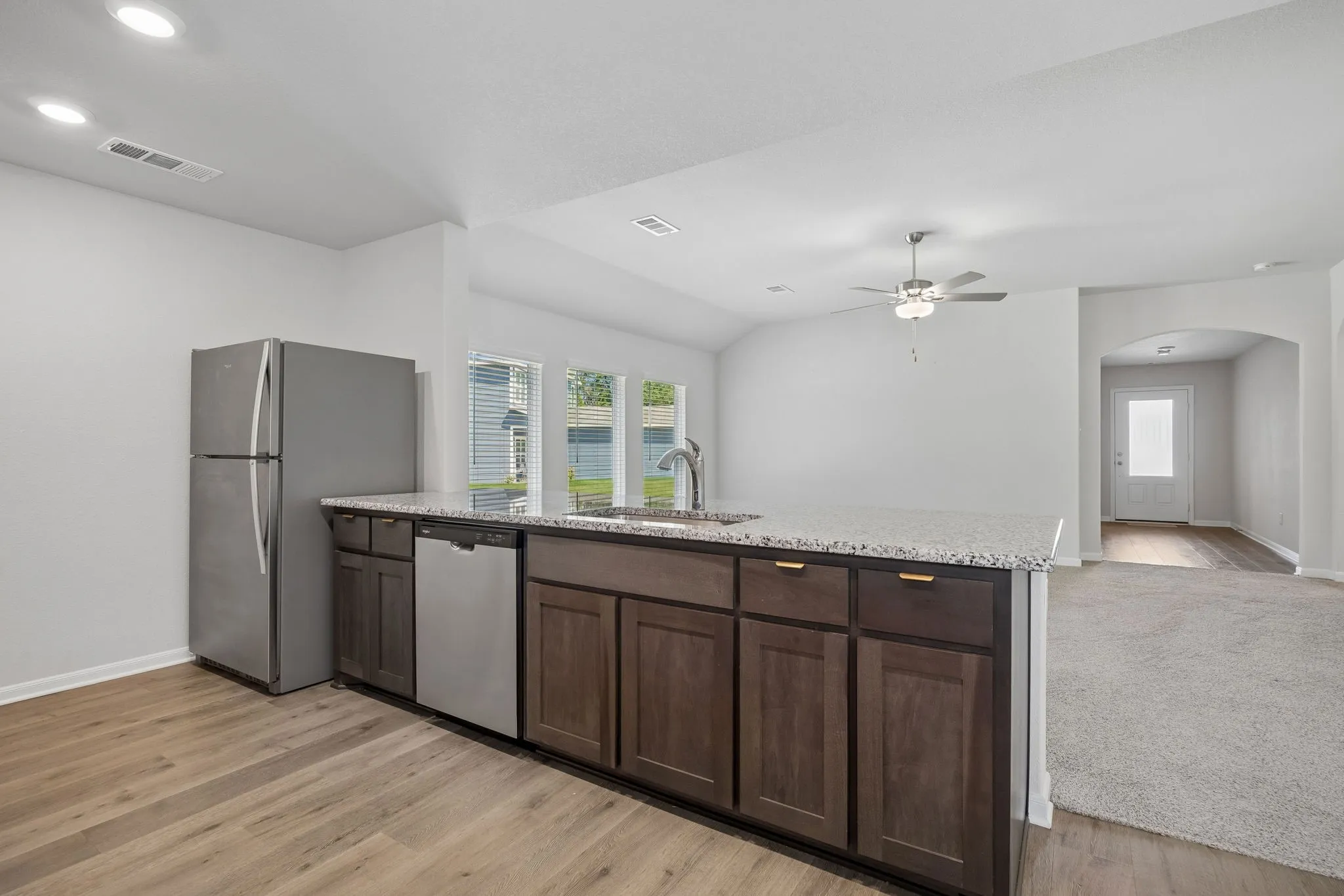 Single Family Residence For Rent in Dallas County , 6307 Rain Lily Drive, Dallas, Texas 75241, 4 Bedroom, 2 Bathroom, 2 Garage spaces, 1,732 Sqft, built in 2024, mls#21386884, Real Estate Agent in Dallas, Homes For Rent in Dallas county, Homes For Rent in Dallas, Realtor in Dallas Texas, Real Estate Brokerage Independent Realty Texas, Luminita Cordes Realtor