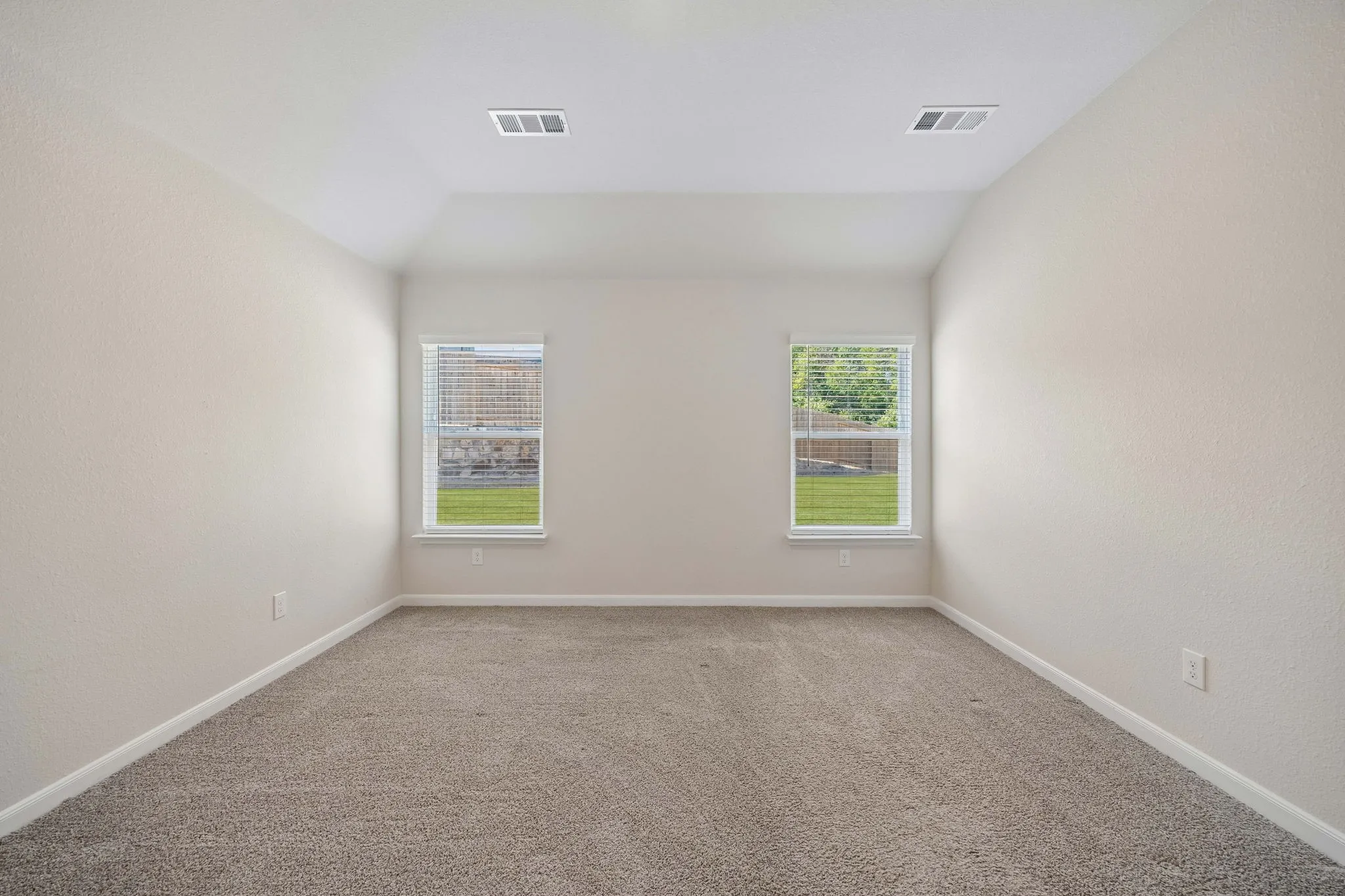 Single Family Residence For Rent in Dallas County , 6307 Rain Lily Drive, Dallas, Texas 75241, 4 Bedroom, 2 Bathroom, 2 Garage spaces, 1,732 Sqft, built in 2024, mls#21386884, Real Estate Agent in Dallas, Homes For Rent in Dallas county, Homes For Rent in Dallas, Realtor in Dallas Texas, Real Estate Brokerage Independent Realty Texas, Luminita Cordes Realtor