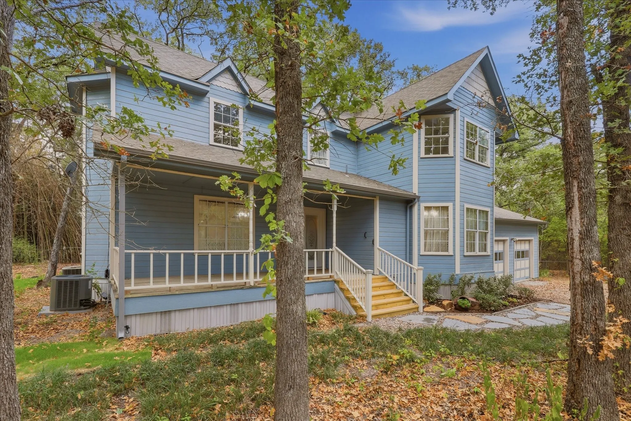 Darling country cottage with just a hint of Victorian - a must-see in Greenville for city and country folk alike! Sitting on over 1.5 acres, this sweet little house is move-in ready and awaiting your personal touch!