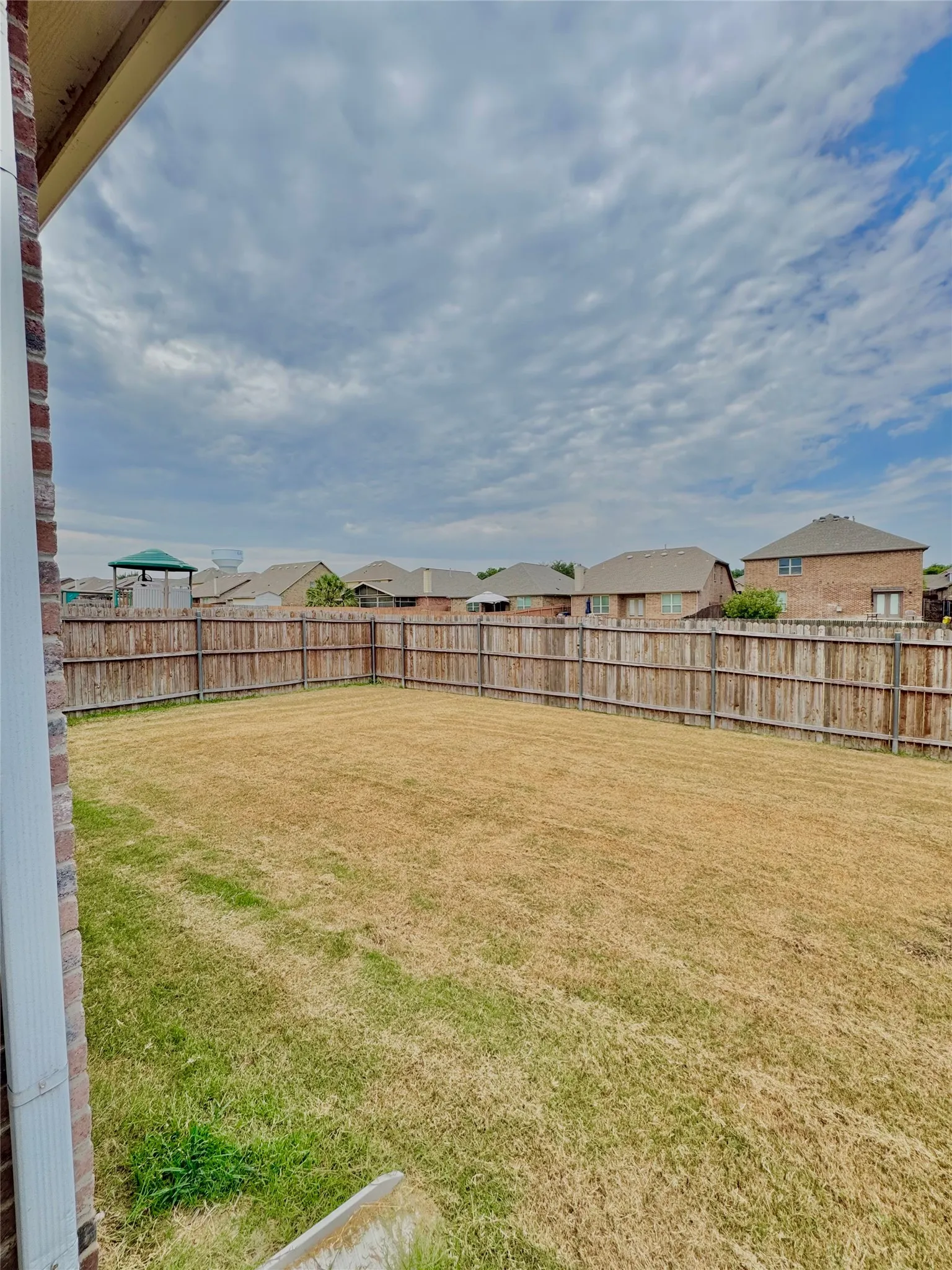 Single Family Residence For Rent in Collin County , 1725 Wildflower Lane, Wylie, Texas 75098, 3 Bedroom, 2 Bathroom, 2 Garage spaces, 1,859 Sqft, built in 2015, mls#21395733, Real Estate Agent in Wylie, Homes For Rent in Collin county, Homes For Rent in Wylie, Realtor in Wylie Texas, Real Estate Brokerage Independent Realty Texas, Luminita Cordes Realtor