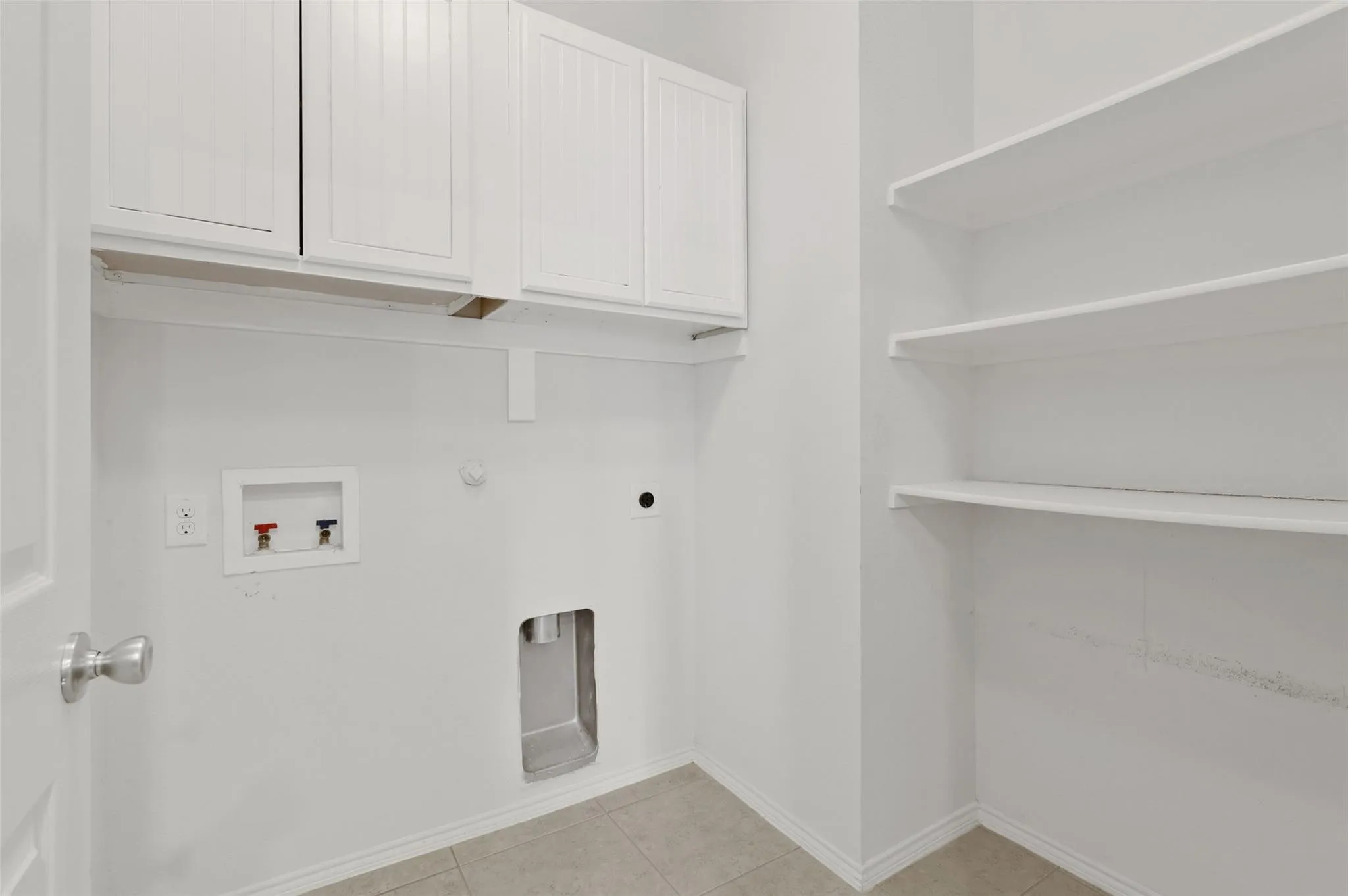 Single Family Residence For Rent in Collin County , 1725 Wildflower Lane, Wylie, Texas 75098, 3 Bedroom, 2 Bathroom, 2 Garage spaces, 1,859 Sqft, built in 2015, mls#21395733, Real Estate Agent in Wylie, Homes For Rent in Collin county, Homes For Rent in Wylie, Realtor in Wylie Texas, Real Estate Brokerage Independent Realty Texas, Luminita Cordes Realtor
