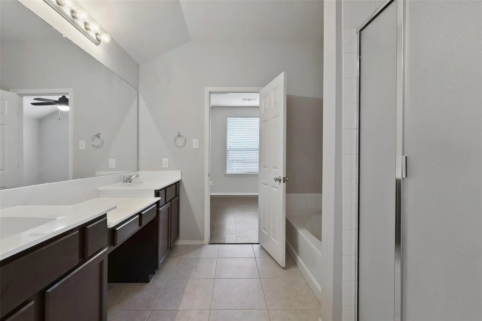 Single Family Residence For Rent in Collin County , 1725 Wildflower Lane, Wylie, Texas 75098, 3 Bedroom, 2 Bathroom, 2 Garage spaces, 1,859 Sqft, built in 2015, mls#21395733, Real Estate Agent in Wylie, Homes For Rent in Collin county, Homes For Rent in Wylie, Realtor in Wylie Texas, Real Estate Brokerage Independent Realty Texas, Luminita Cordes Realtor