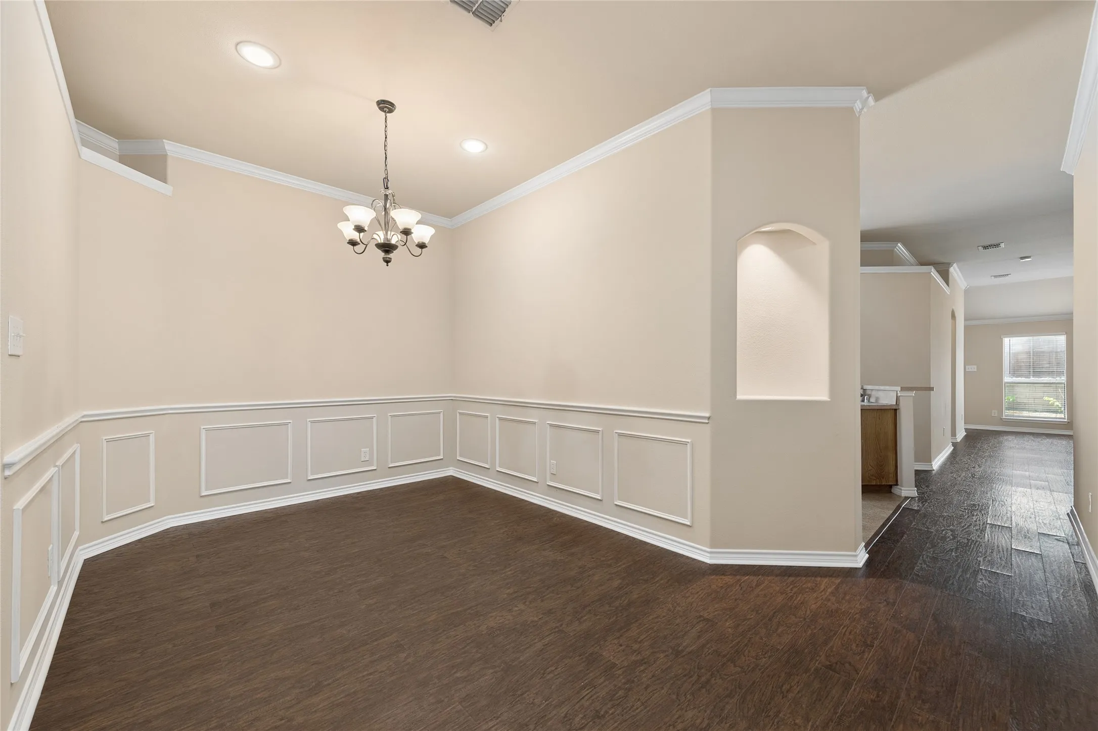 Single Family Residence For Rent in Collin County , 515 Mustang Trail, Celina, Texas 75009, 4 Bedroom, 2 Bathroom, 2 Garage spaces, 2,306 Sqft, built in 2007, mls#21395724, Real Estate Agent in Celina, Homes For Rent in Collin county, Homes For Rent in Celina, Realtor in Celina Texas, Real Estate Brokerage Independent Realty Texas, Luminita Cordes Realtor