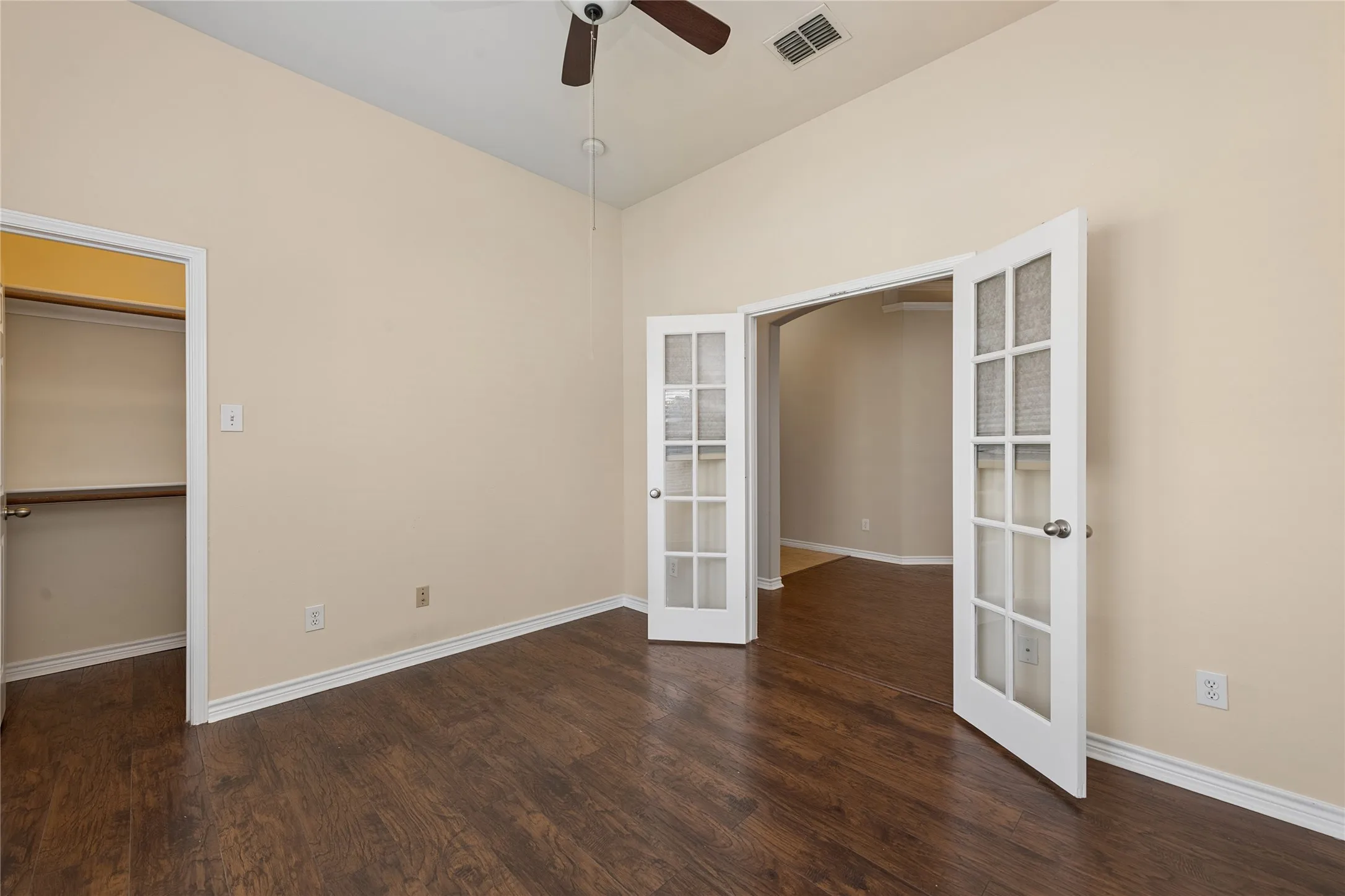 Single Family Residence For Rent in Collin County , 515 Mustang Trail, Celina, Texas 75009, 4 Bedroom, 2 Bathroom, 2 Garage spaces, 2,306 Sqft, built in 2007, mls#21395724, Real Estate Agent in Celina, Homes For Rent in Collin county, Homes For Rent in Celina, Realtor in Celina Texas, Real Estate Brokerage Independent Realty Texas, Luminita Cordes Realtor