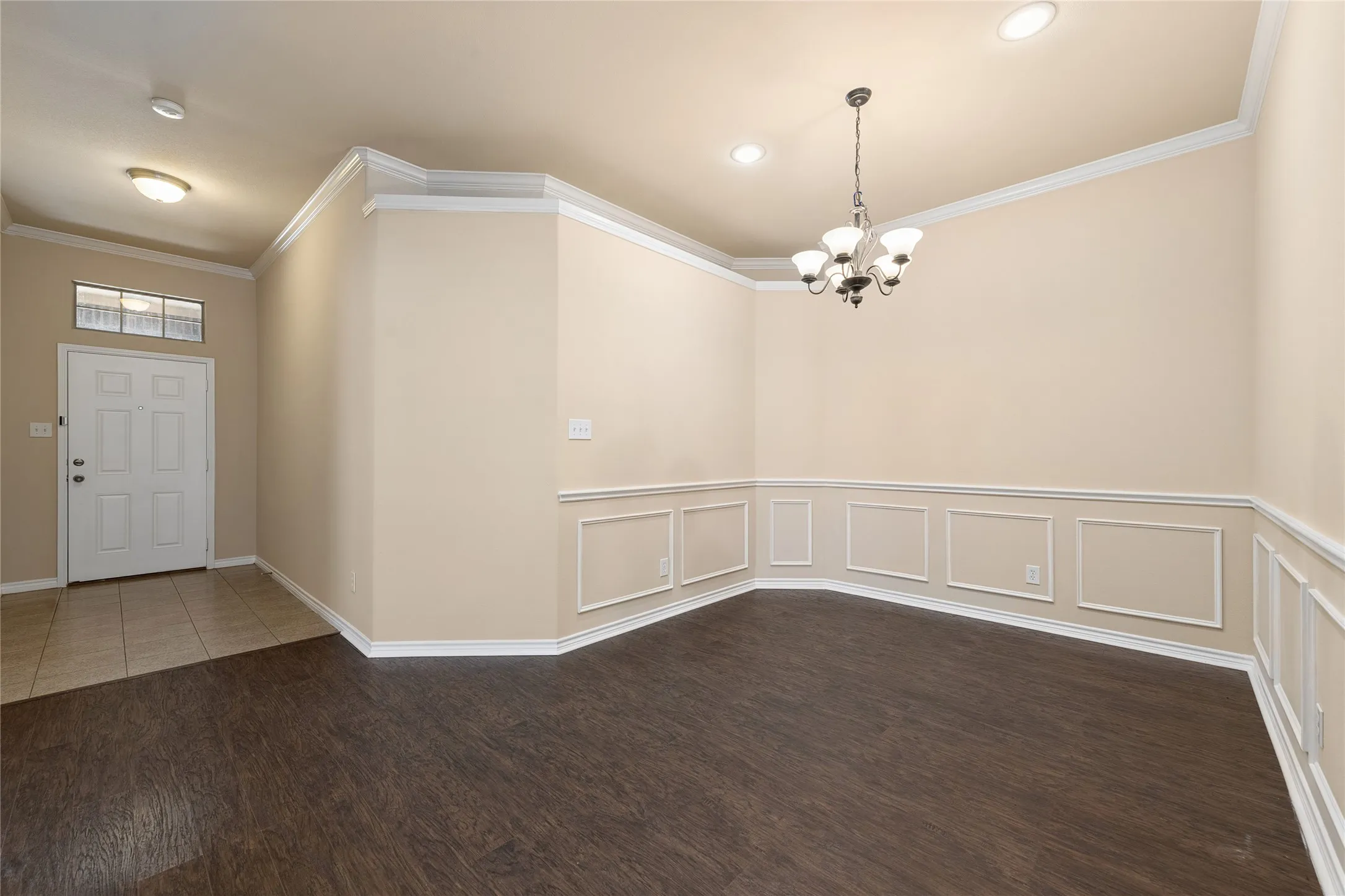 Single Family Residence For Rent in Collin County , 515 Mustang Trail, Celina, Texas 75009, 4 Bedroom, 2 Bathroom, 2 Garage spaces, 2,306 Sqft, built in 2007, mls#21395724, Real Estate Agent in Celina, Homes For Rent in Collin county, Homes For Rent in Celina, Realtor in Celina Texas, Real Estate Brokerage Independent Realty Texas, Luminita Cordes Realtor