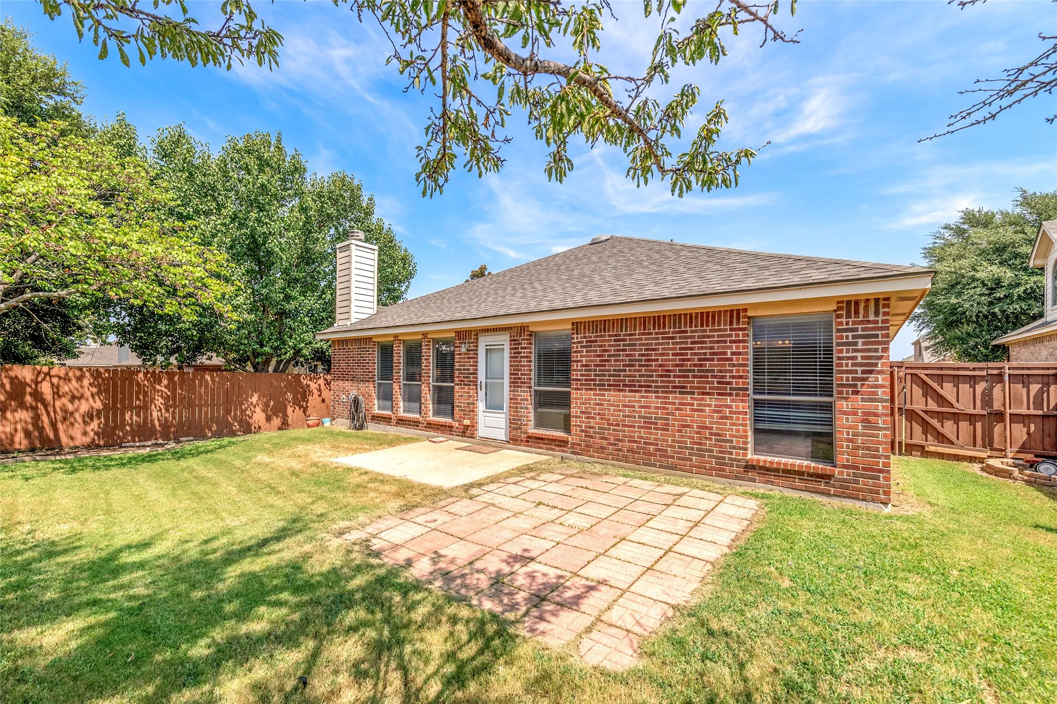 Single Family Residence For Rent in Collin County , 515 Mustang Trail, Celina, Texas 75009, 4 Bedroom, 2 Bathroom, 2 Garage spaces, 2,306 Sqft, built in 2007, mls#21395724, Real Estate Agent in Celina, Homes For Rent in Collin county, Homes For Rent in Celina, Realtor in Celina Texas, Real Estate Brokerage Independent Realty Texas, Luminita Cordes Realtor
