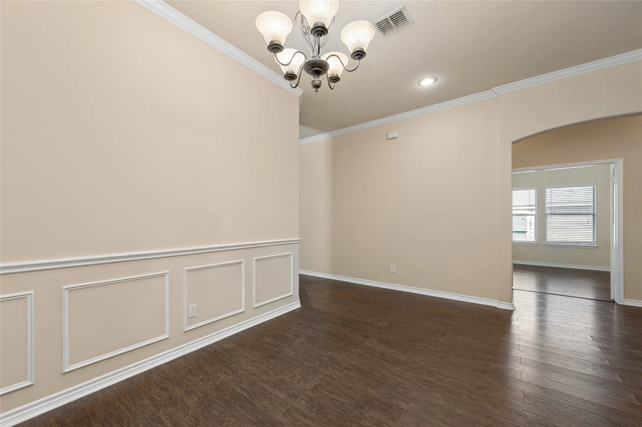 Single Family Residence For Rent in Collin County , 515 Mustang Trail, Celina, Texas 75009, 4 Bedroom, 2 Bathroom, 2 Garage spaces, 2,306 Sqft, built in 2007, mls#21395724, Real Estate Agent in Celina, Homes For Rent in Collin county, Homes For Rent in Celina, Realtor in Celina Texas, Real Estate Brokerage Independent Realty Texas, Luminita Cordes Realtor