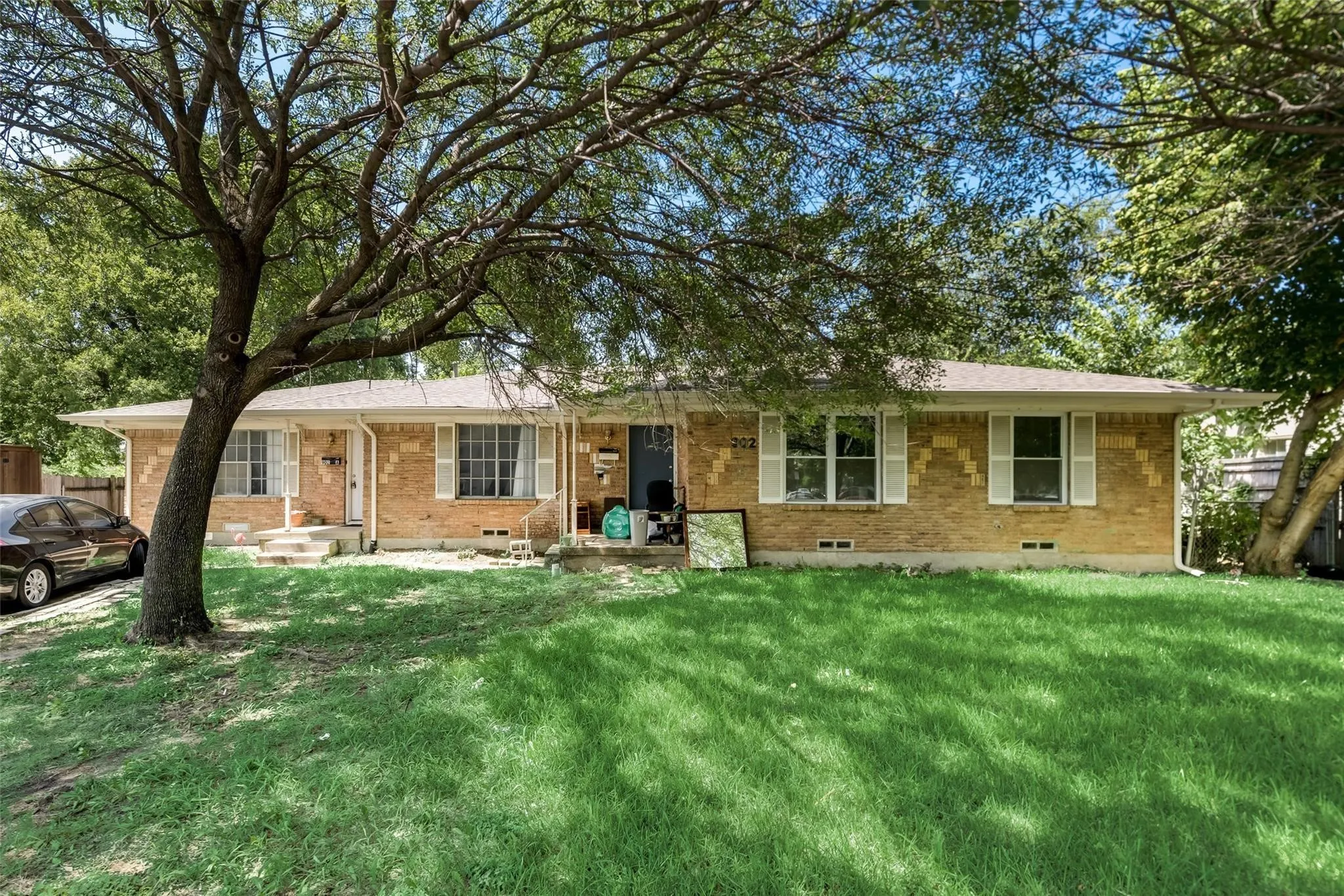Single Family Residence For Rent