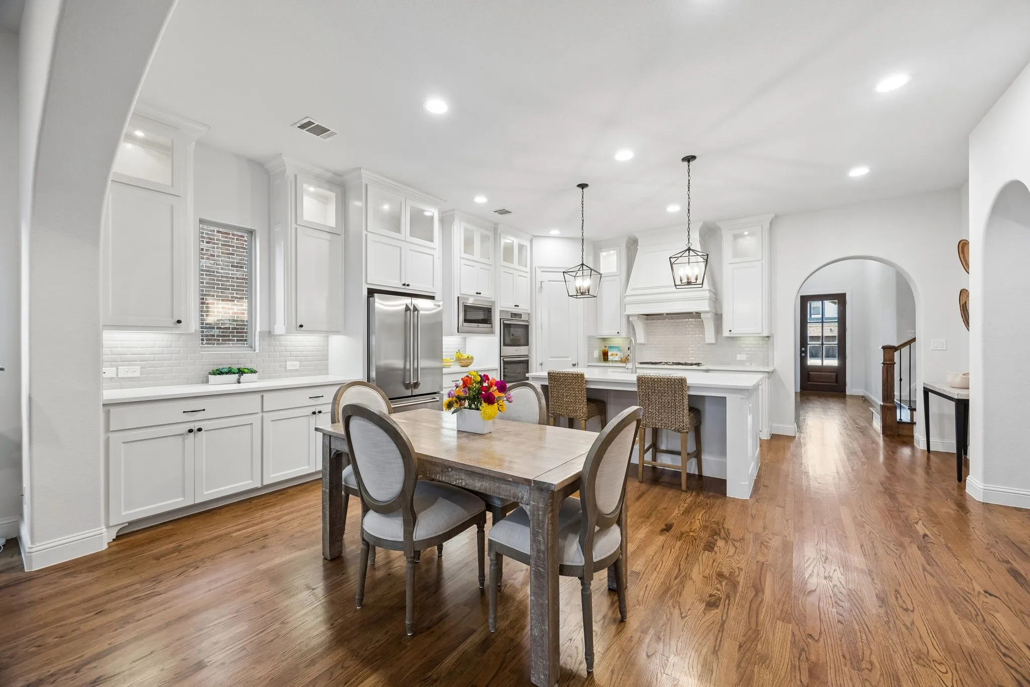 Casual Dining Area