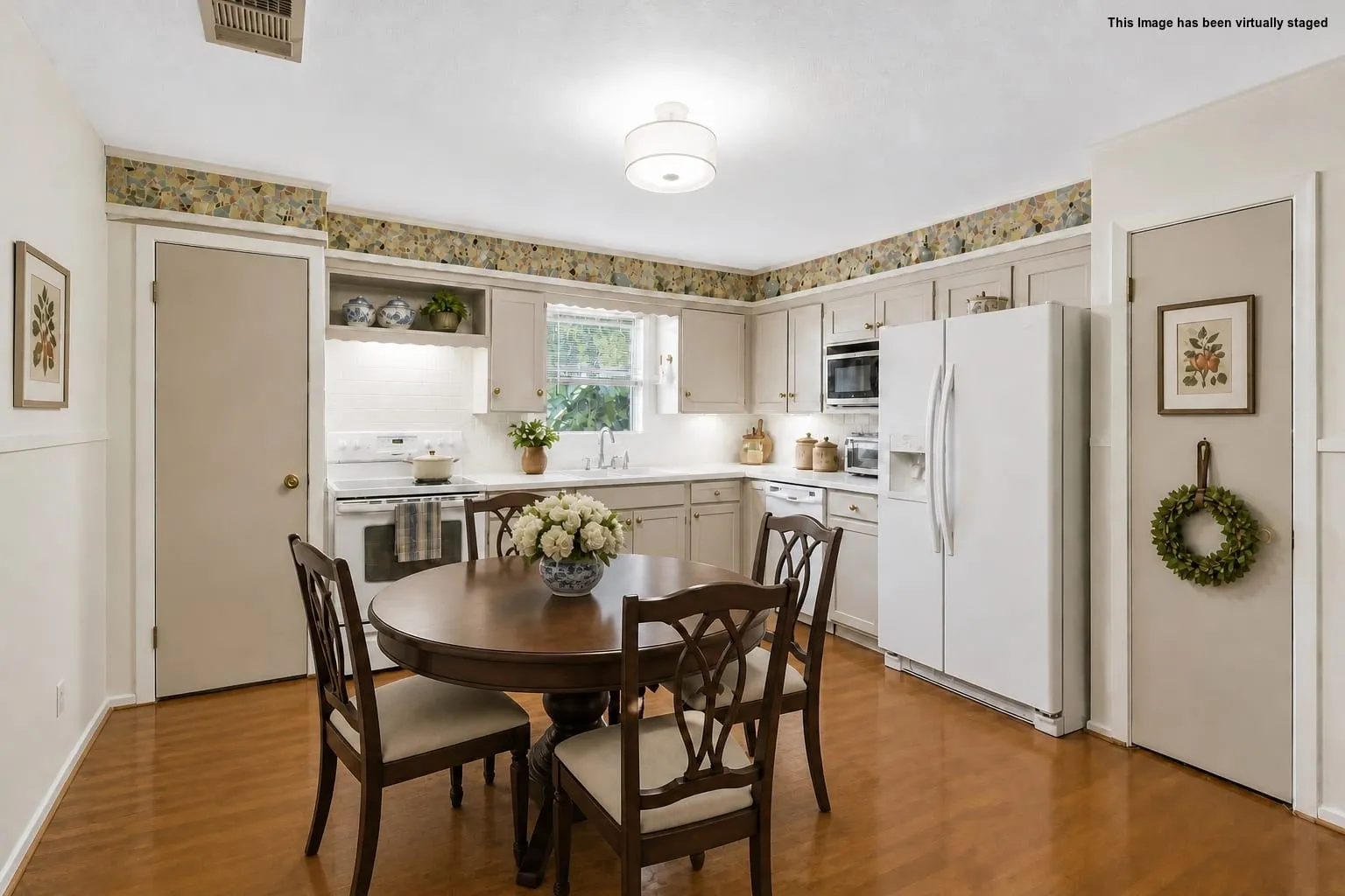 Single Family Residence For Sale in Navarro County , 120 & 118 Woodland Avenue, Corsicana, Texas 75110, 2 Bedroom, 1 Bathroom, 2 Garage spaces, 1,257 Sqft, built in 1980, mls#21395745, Real Estate Agent in Corsicana, Homes For Sale in Navarro county, Homes For Sale in Corsicana, Realtor in Corsicana Texas, Real Estate Brokerage Independent Realty Texas, Luminita Cordes Realtor