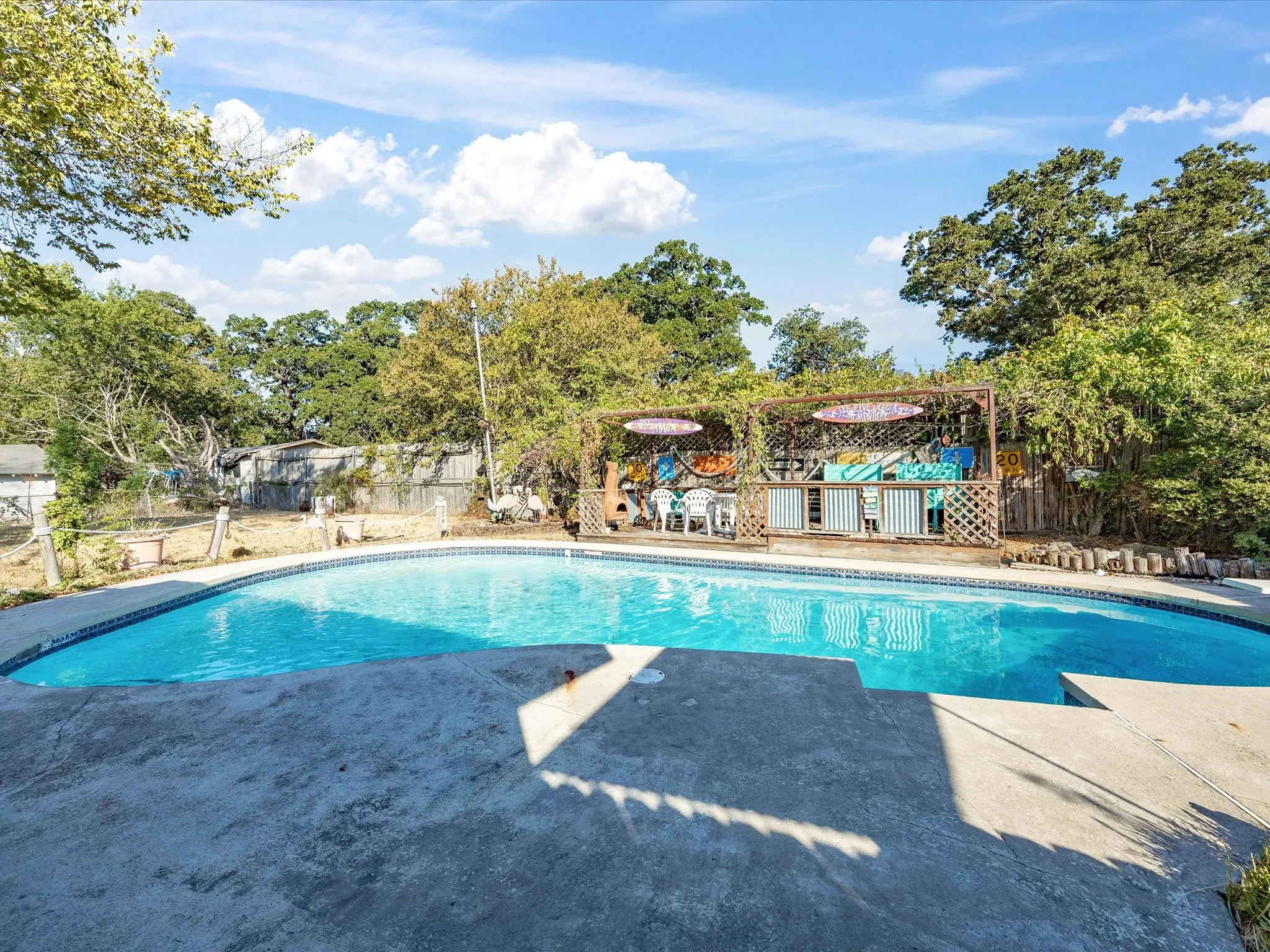Single Family Residence For Sale in Navarro County , 120 & 118 Woodland Avenue, Corsicana, Texas 75110, 2 Bedroom, 1 Bathroom, 2 Garage spaces, 1,257 Sqft, built in 1980, mls#21395745, Real Estate Agent in Corsicana, Homes For Sale in Navarro county, Homes For Sale in Corsicana, Realtor in Corsicana Texas, Real Estate Brokerage Independent Realty Texas, Luminita Cordes Realtor