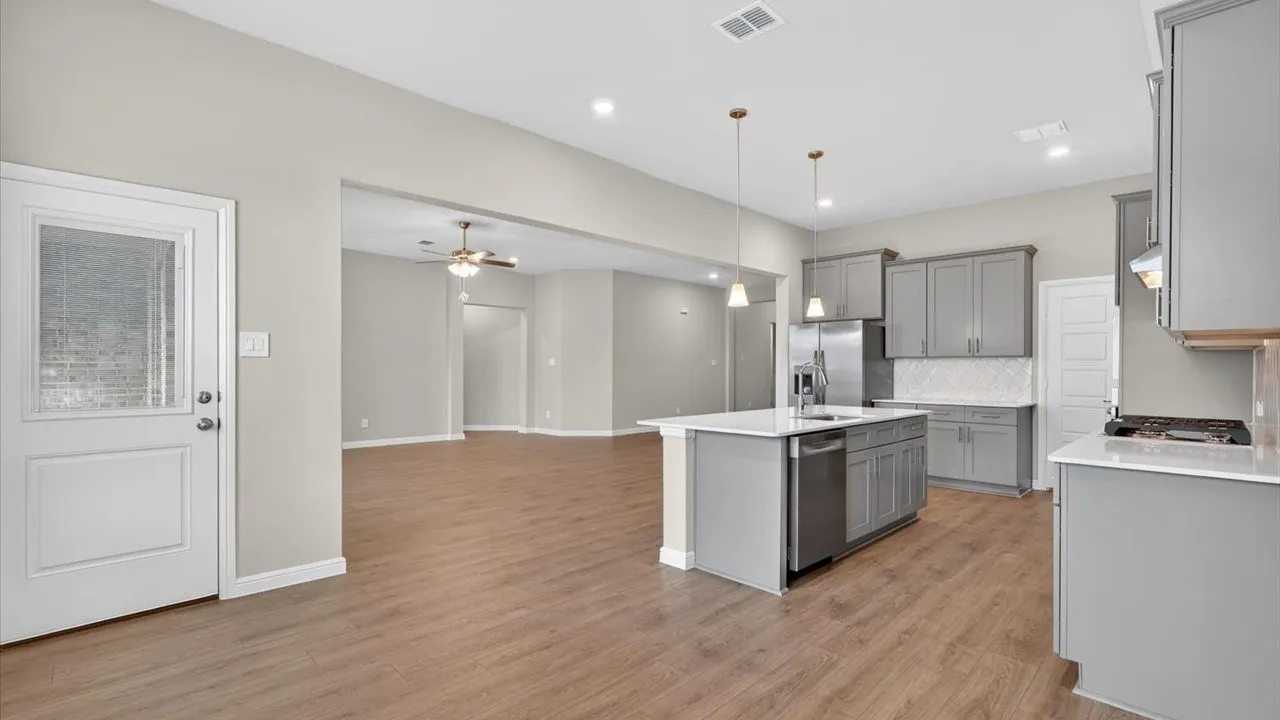 Single Family Residence For Sale in Tarrant County , 4939 SIMMENTAL Drive, Arlington, Texas 76001, 5 Bedroom, 3 Bathroom, 3 Garage spaces, 2,698 Sqft, built in 2026, mls#21394995, Real Estate Agent in Arlington, Homes For Sale in Tarrant county, Homes For Sale in Arlington, Realtor in Arlington Texas, Real Estate Brokerage Independent Realty Texas, Luminita Cordes Realtor