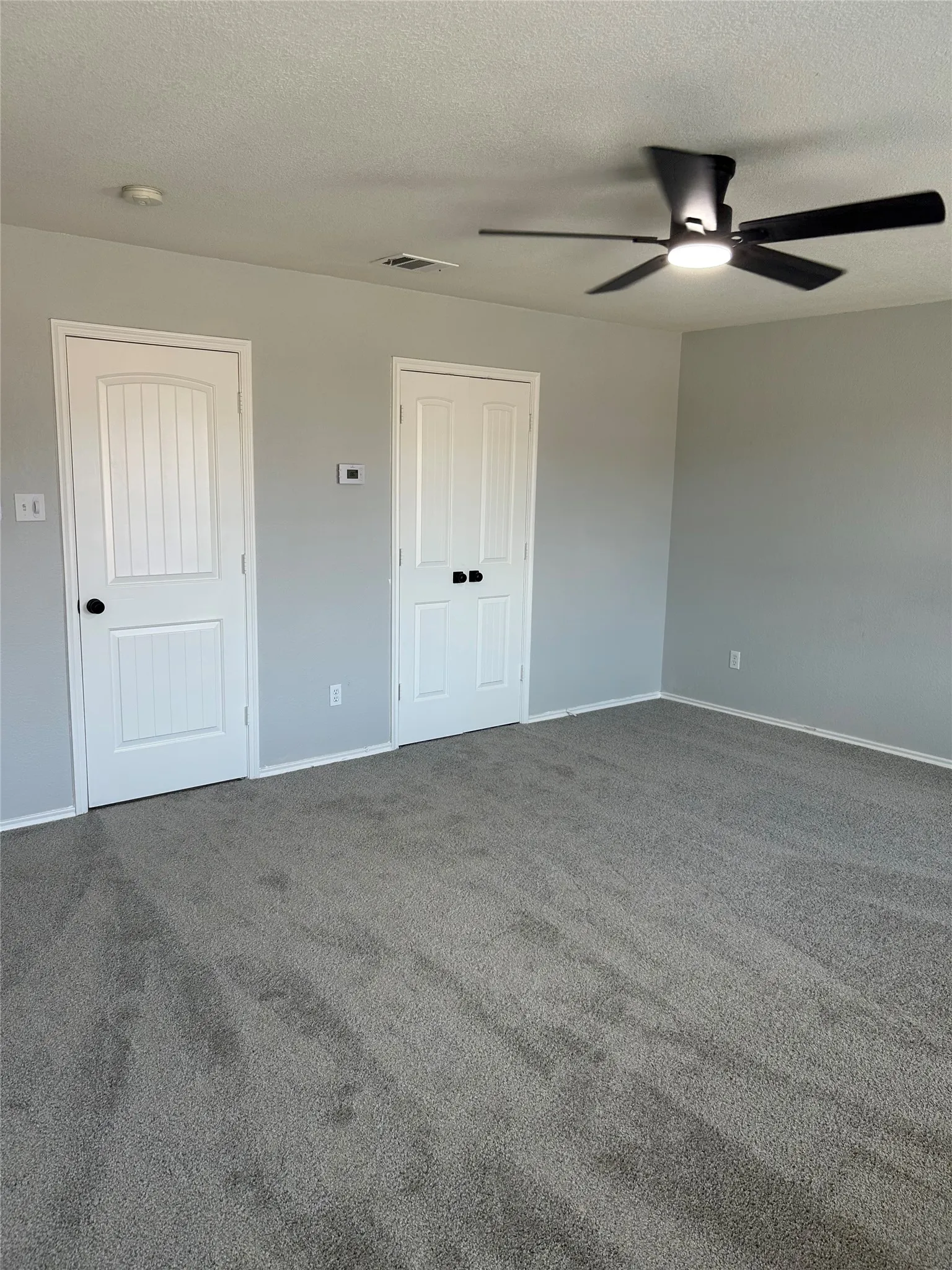 Single Family Residence For Sale in Dallas County , 1916 Lemita Drive, Lancaster, Texas 75146, 5 Bedroom, 4 Bathroom, 2 Garage spaces, 3,010 Sqft, built in 2006, mls#21395747, Real Estate Agent in Lancaster, Homes For Sale in Dallas county, Homes For Sale in Lancaster, Realtor in Lancaster Texas, Real Estate Brokerage Independent Realty Texas, Luminita Cordes Realtor